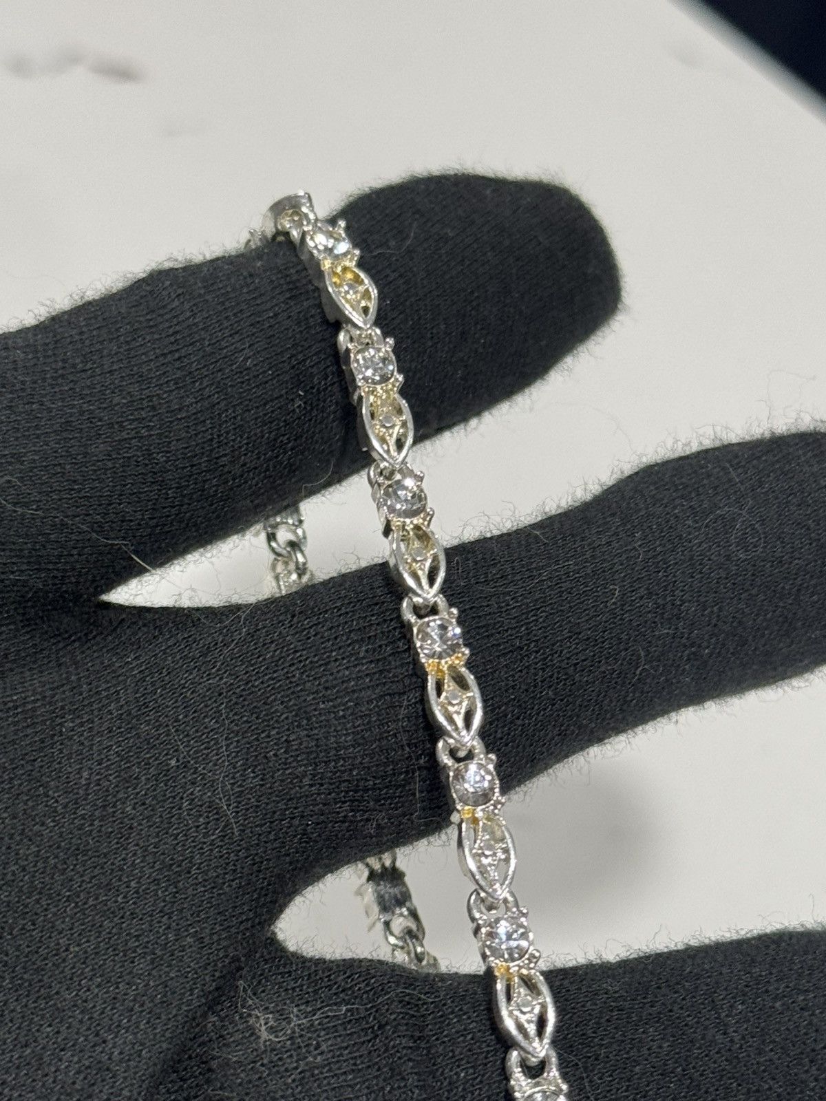 Avon Celli Vintage Avon Bracelet Size ONE SIZE - 3 Thumbnail