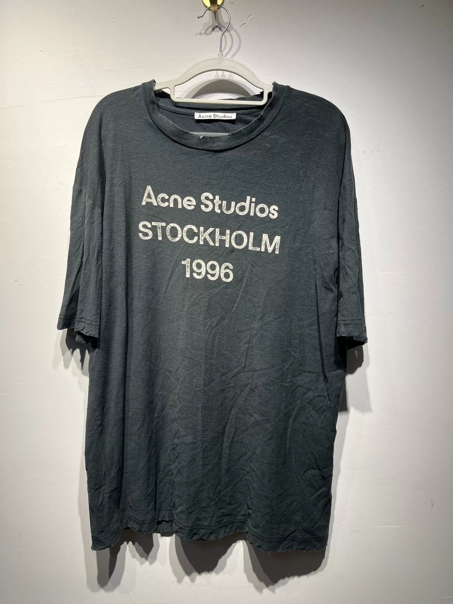 Acne Studios Acne Studios Printed T-Shirt S Men Size US S / EU 44-46 / 1 - 1 Thumbnail