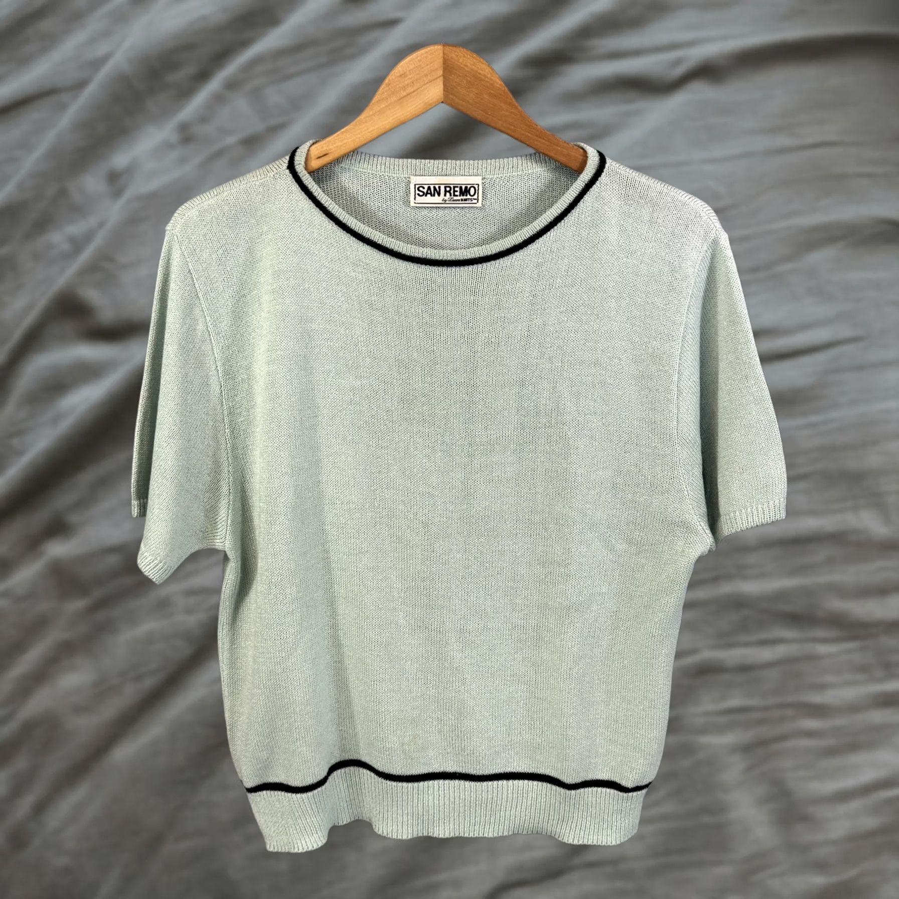 Vintage VINTAGE San Remo Sweater Womens Large Knit Short Sleeve Black Trim 90s Pullover Reasonable Green/Light Blue Size L / US 10 / IT 46 - 1 Thumbnail