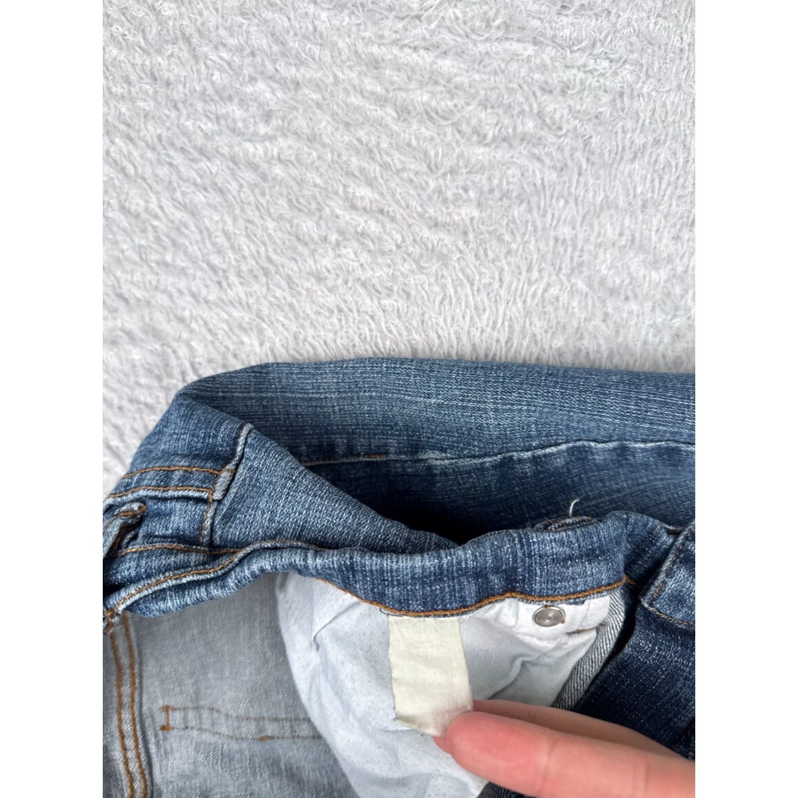 Denime Daisy Fuentes Jeans Womens 12 Blue Denim Boot Cut Low Rise 33x31 5-Pocket Design Cotton Zip Machine Washable Size 34" / US 12 / IT 48 - 7 Thumbnail