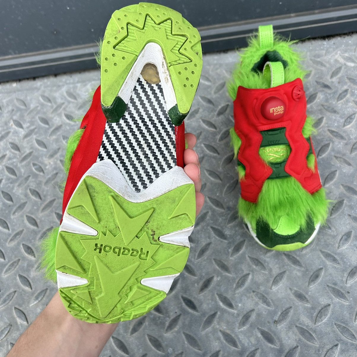Reebok Reebok x grinch fury Size US 7.5 / IT 37.5 - 5 Thumbnail