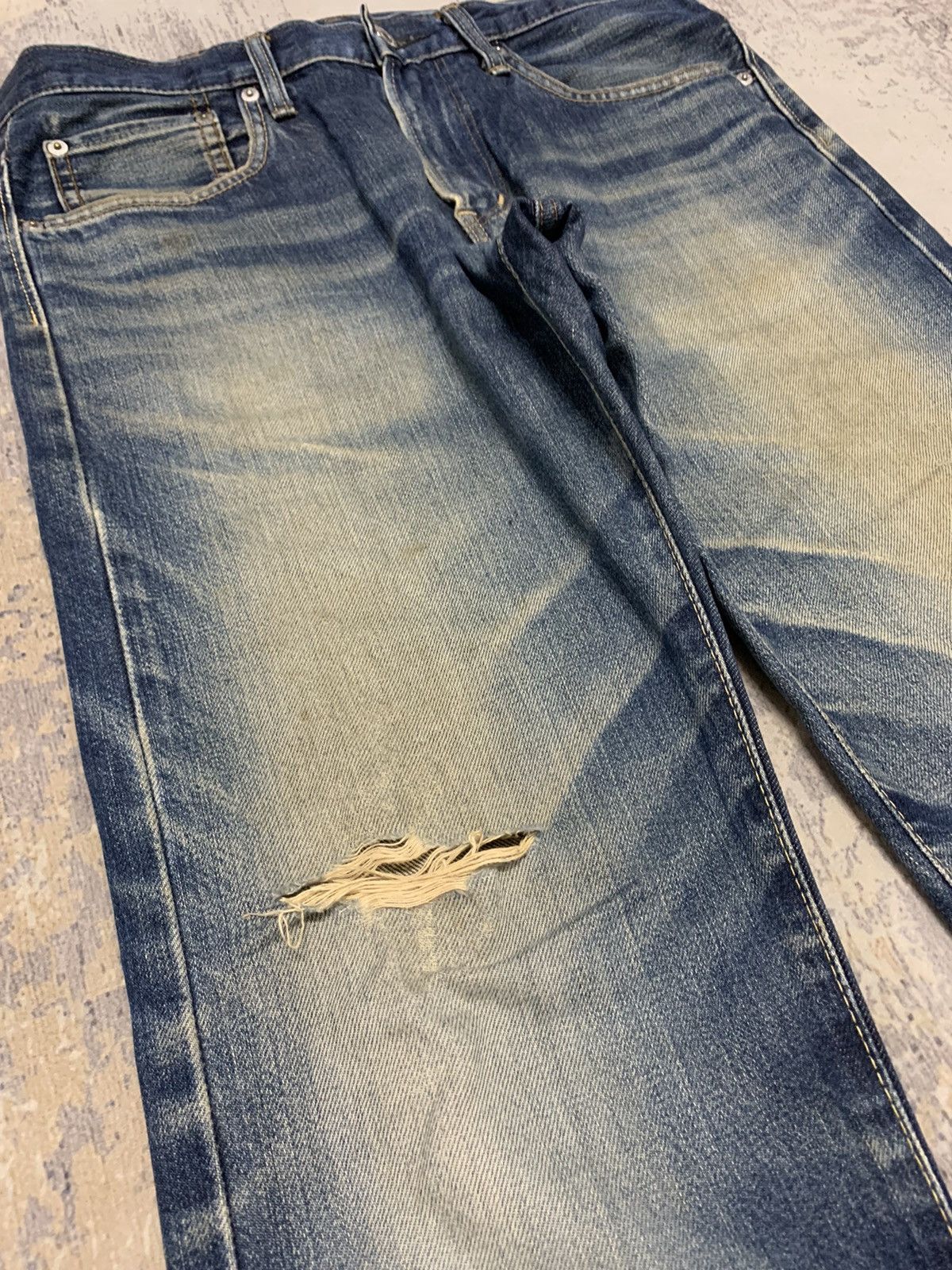 Japanese Brand Vintage Edwin Lot 503 Distressed Mud Wash Denim Jeans 32x28 Size US 32 / EU 48 - 6 Thumbnail