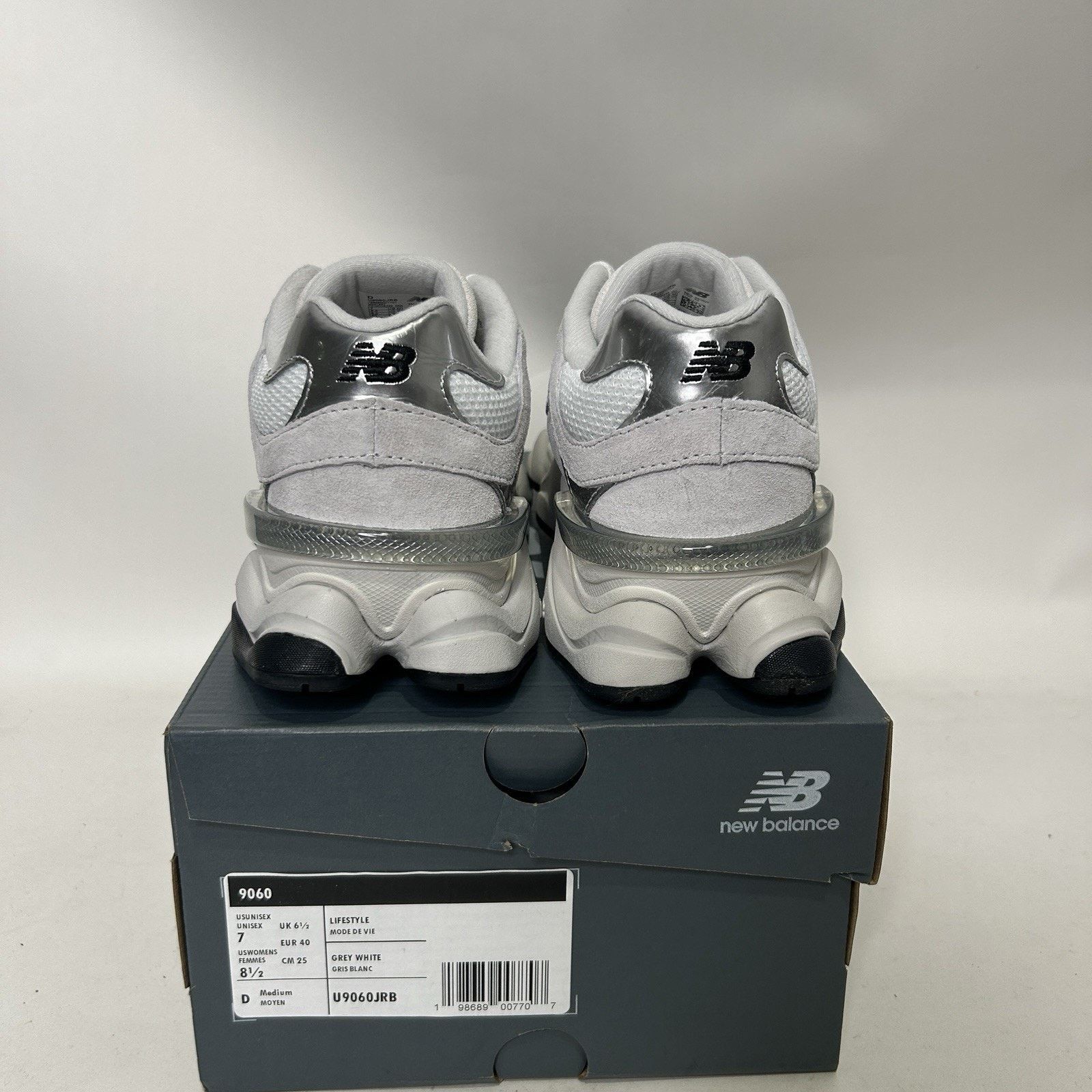 New Balance New Balance 9060 'White Black Metallic Silver' U9060JRB Size US 8.5 / IT 38.5 - 4 Thumbnail