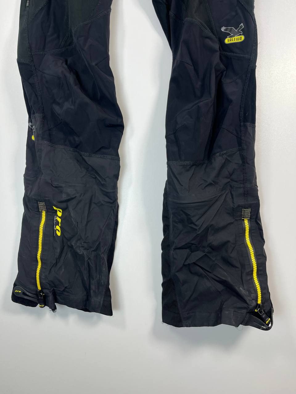 Other Salewa Men’s Technical Outdoor Pants Black Size M Size US 32 / EU 48 - 3 Thumbnail