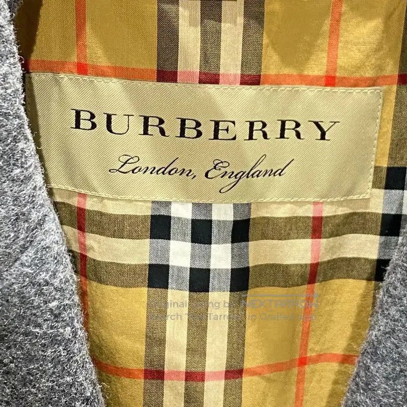 Burberry Burberry Gray Wool Women's Coat. Size S / US 4 / IT 40 - 3 Thumbnail