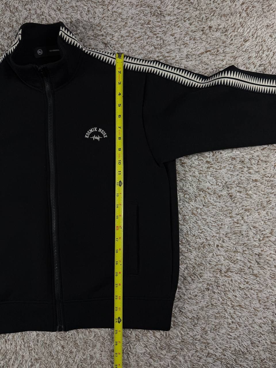 GU × Undercover UNDERCOVER x GU Kosmik Noise Black Tracksuit Size US S / EU 44-46 / 1 - 6 Thumbnail