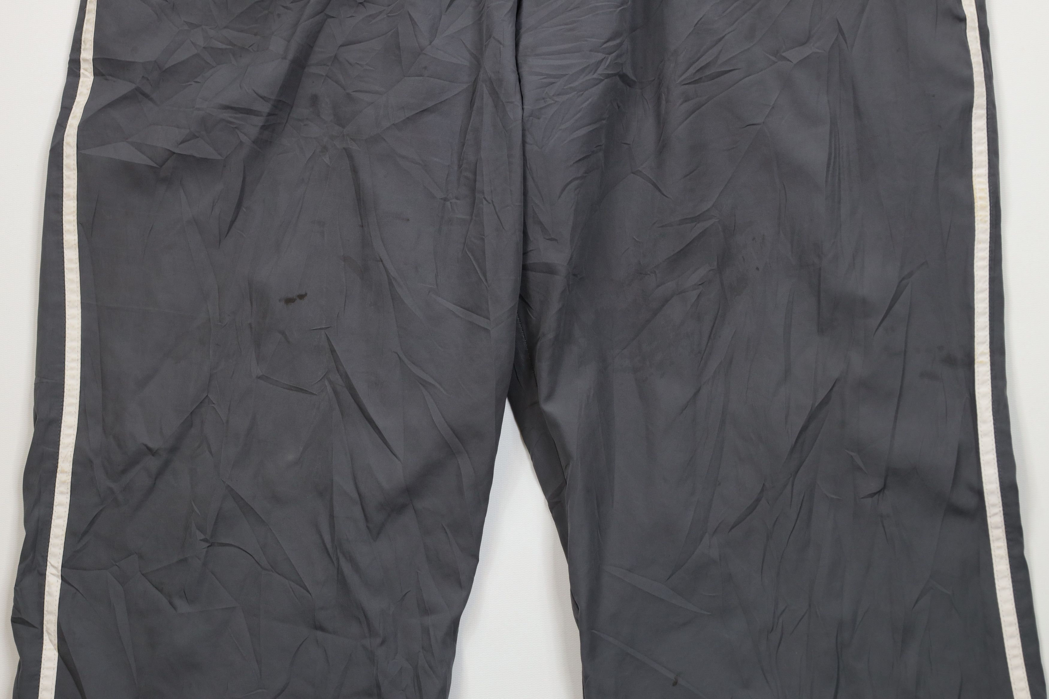 Nike Vintage Nike Swoosh Lined Wide Leg Windbreaker Pants Gray Size US 38 / EU 54 - 3 Thumbnail