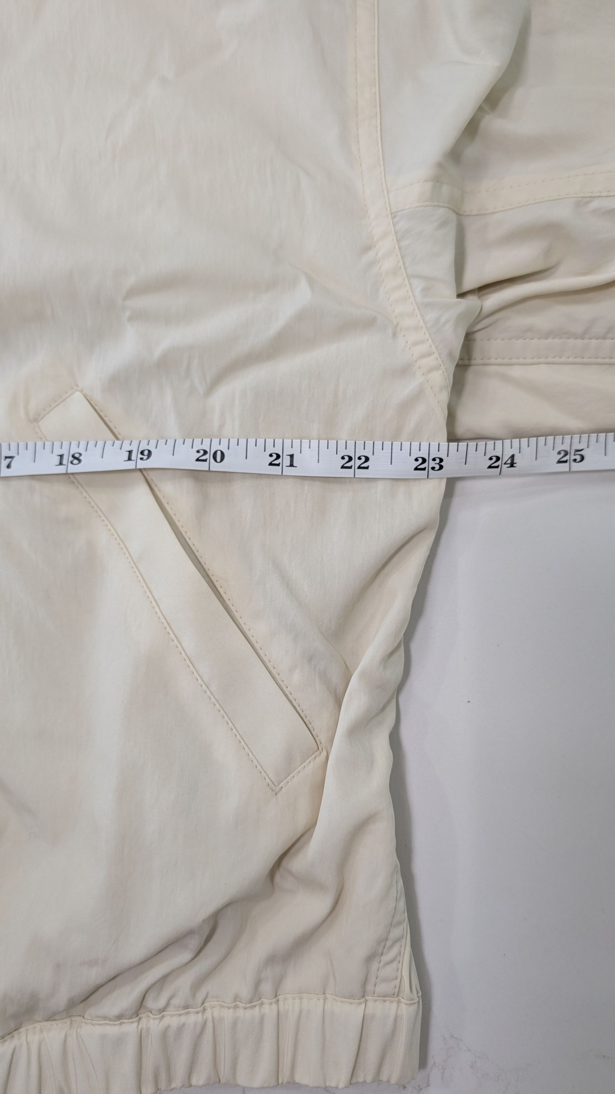 Lemaire Lemaire Creamy White Zipped Technical Blouson - Size LARGE Size US L / EU 52-54 / 3 - 6 Thumbnail