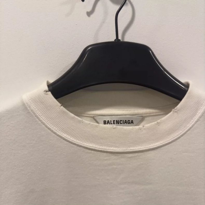 Balenciaga Balenciaga White Castle Short Sleeves 2504-Nextarrow Size US XXS / EU 40 - 3 Thumbnail