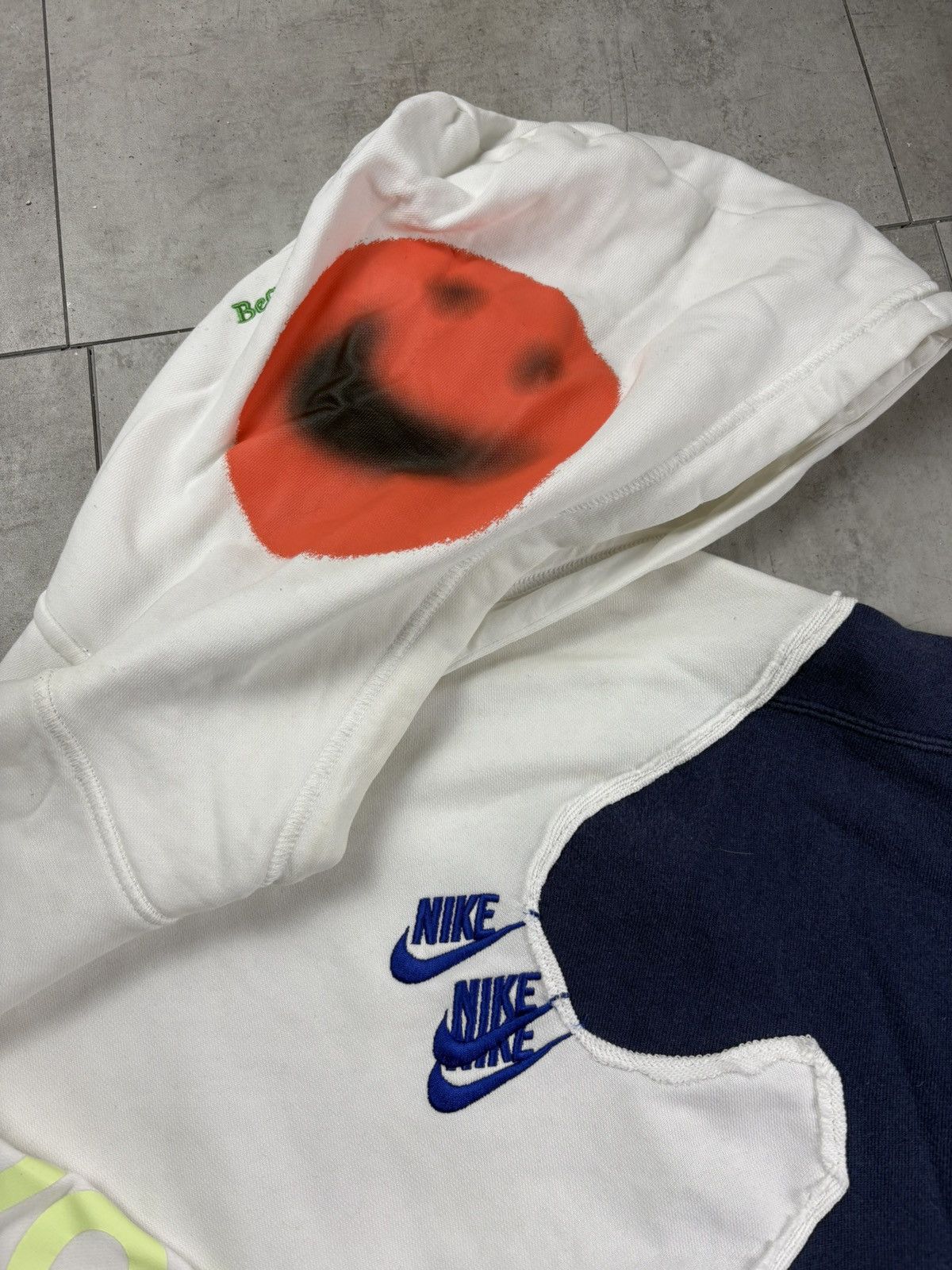 Nike Nike World Tour Distorted.Lab Custom Hoodie Swoosh Size US L / EU 52-54 / 3 - 6 Thumbnail