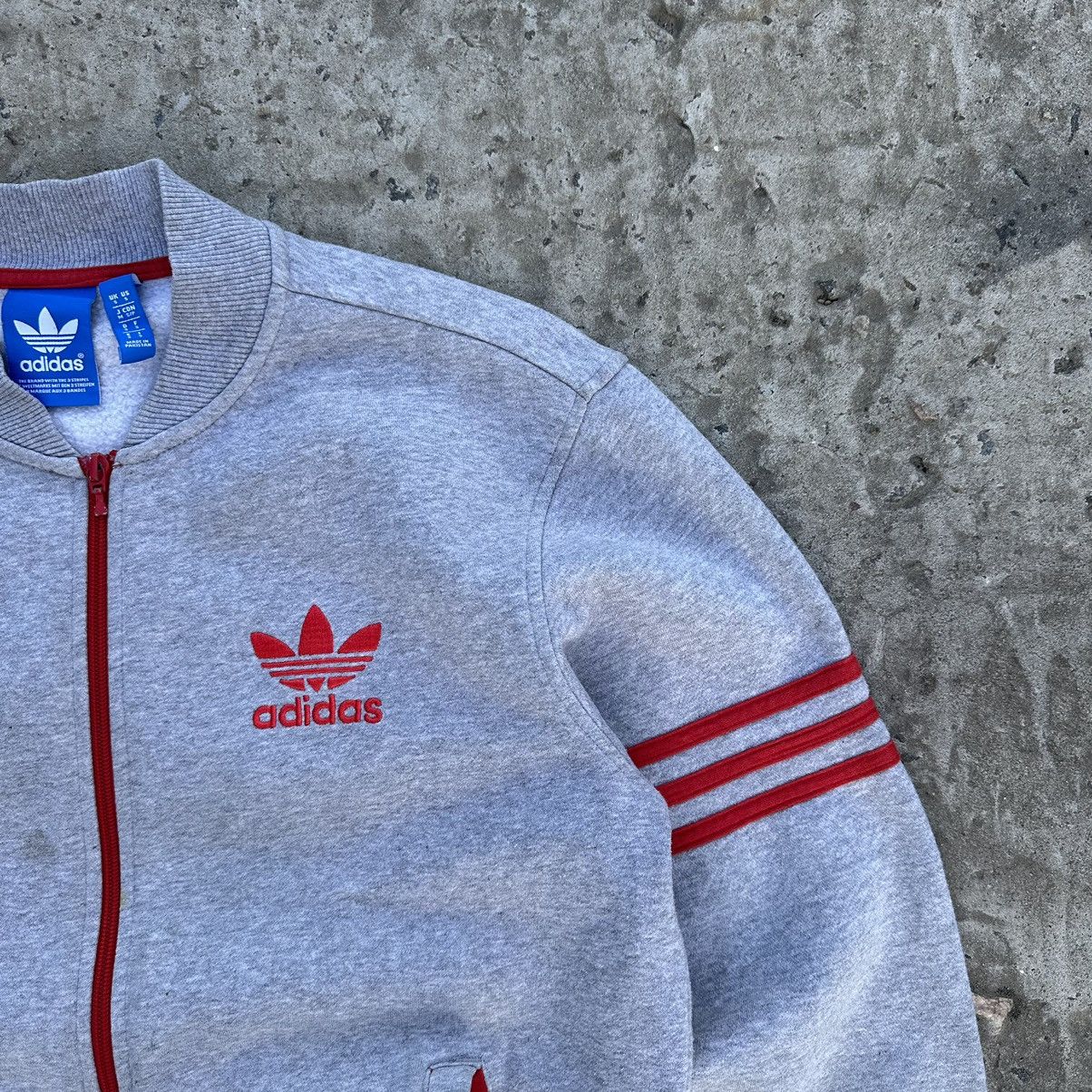 Adidas × Vintage Vintage Adidas Original Bomber Zip Sweater Big Logo Y2K 00s Size US S / EU 44-46 / 1 - 10 Thumbnail