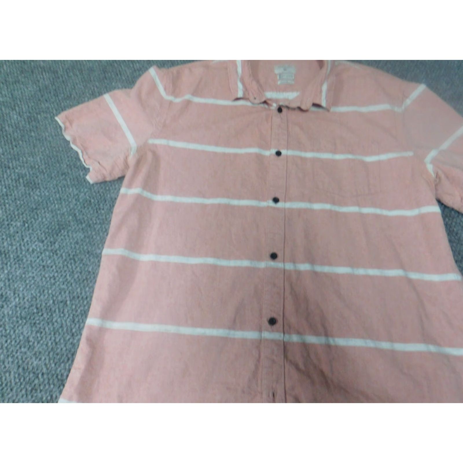 Quiksilver Quiksilver Shirt Mens XL Pink Lightweight Button-Down Short Sleeve Plaid Cotton Knit Size US XL / EU 56 / 4 - 2 Thumbnail