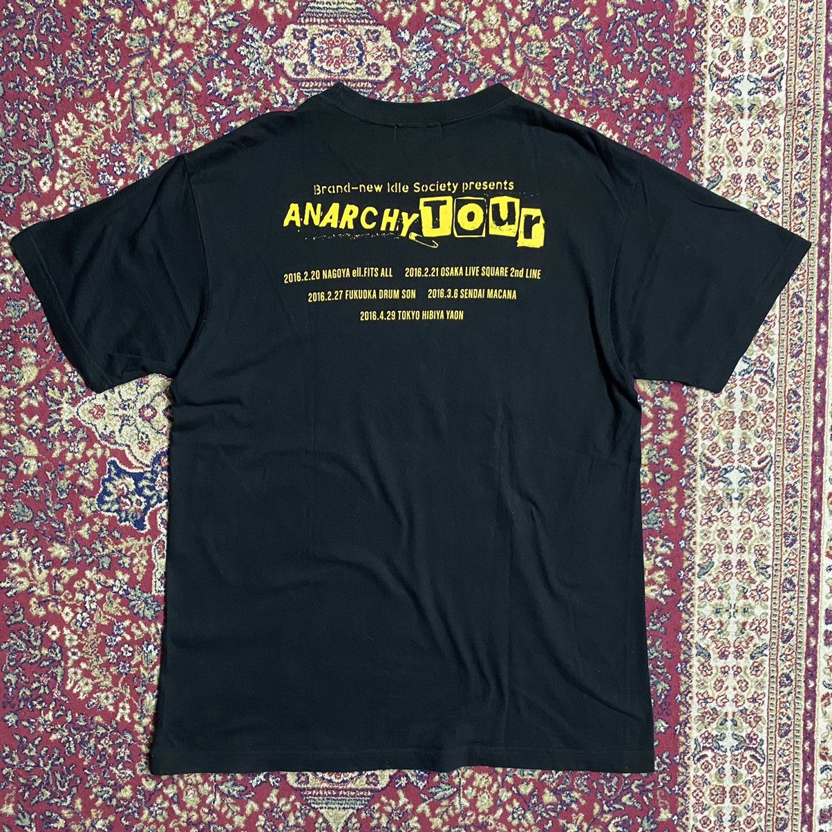 Anime × Band Tees × Vintage BIS BRAND NEW IDOL SOCIETY “anarchy tour 2016” idol tees Size US L / EU 52-54 / 3 - 6 Thumbnail