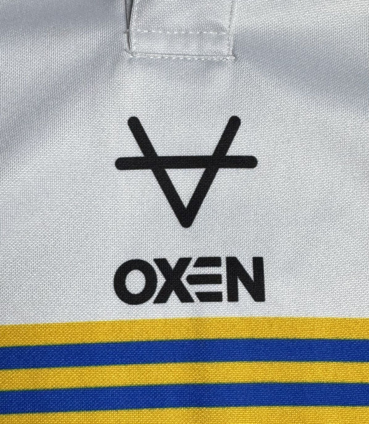 Vintage Leeds Rhinos 2021 Home Rugby Shirt Jersey Oxen Size US L / EU 52-54 / 3 - 9 Thumbnail
