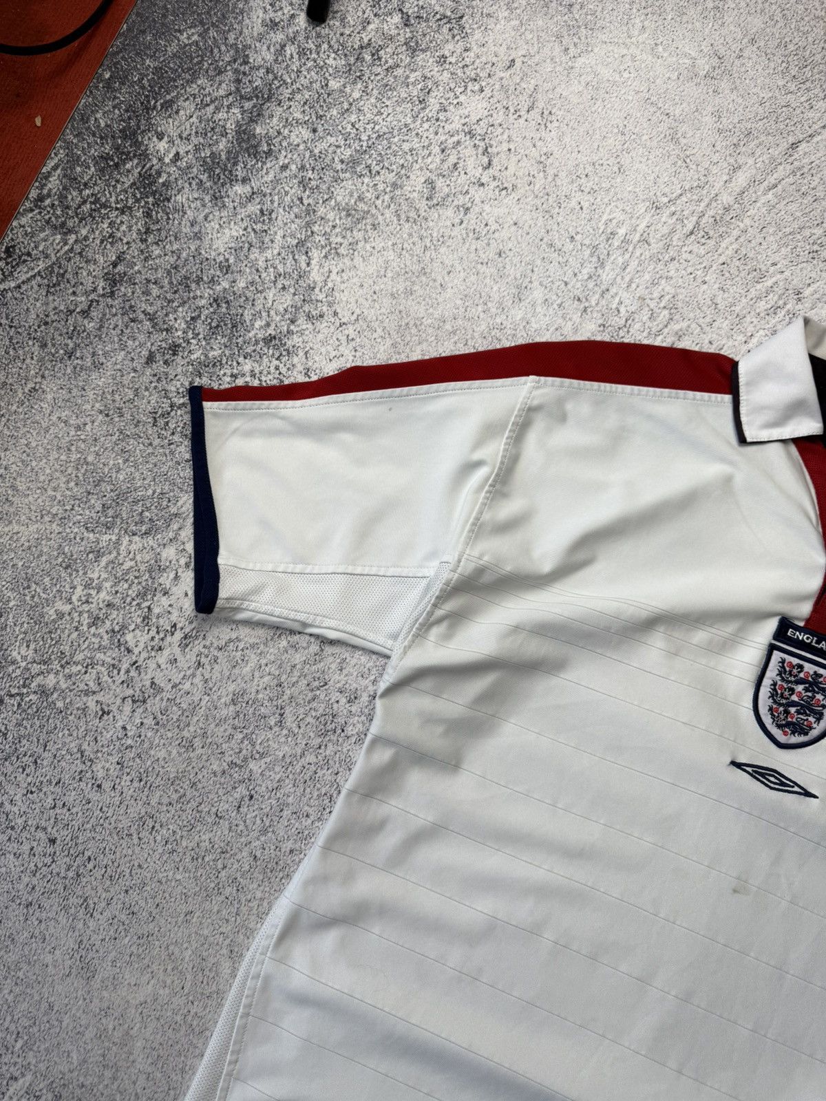 Umbro England reversible football shirt 2002 World Cup Umbro Size US L / EU 52-54 / 3 - 9 Thumbnail