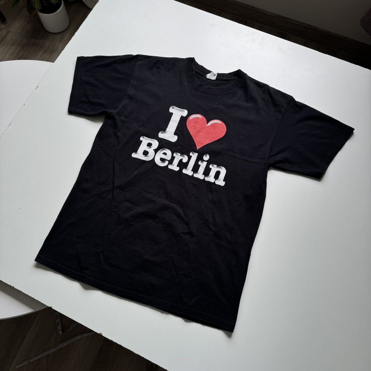 Japanese Brand Y2K I love Berlin Black Tshirt SWAG DRAIN GRUNGE Japanese Size US L / EU 52-54 / 3 - 4 Thumbnail