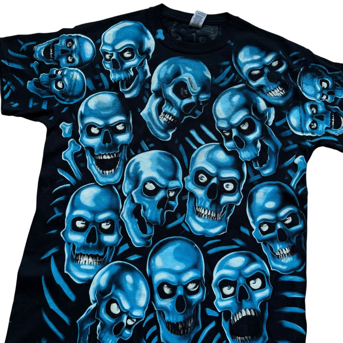 Liquid Blue liquid blue blue skulls all over print t shirt Size US M / EU 48-50 / 2 - 3 Thumbnail