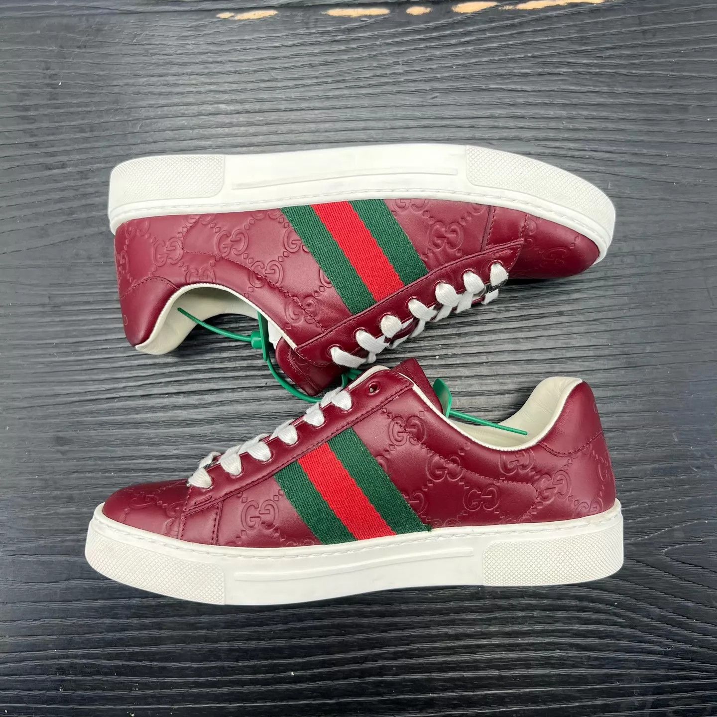 Gucci Gucci Ace Red Sneaker 35.5 Worn Once Size US 5 / IT 35 - 5 Thumbnail