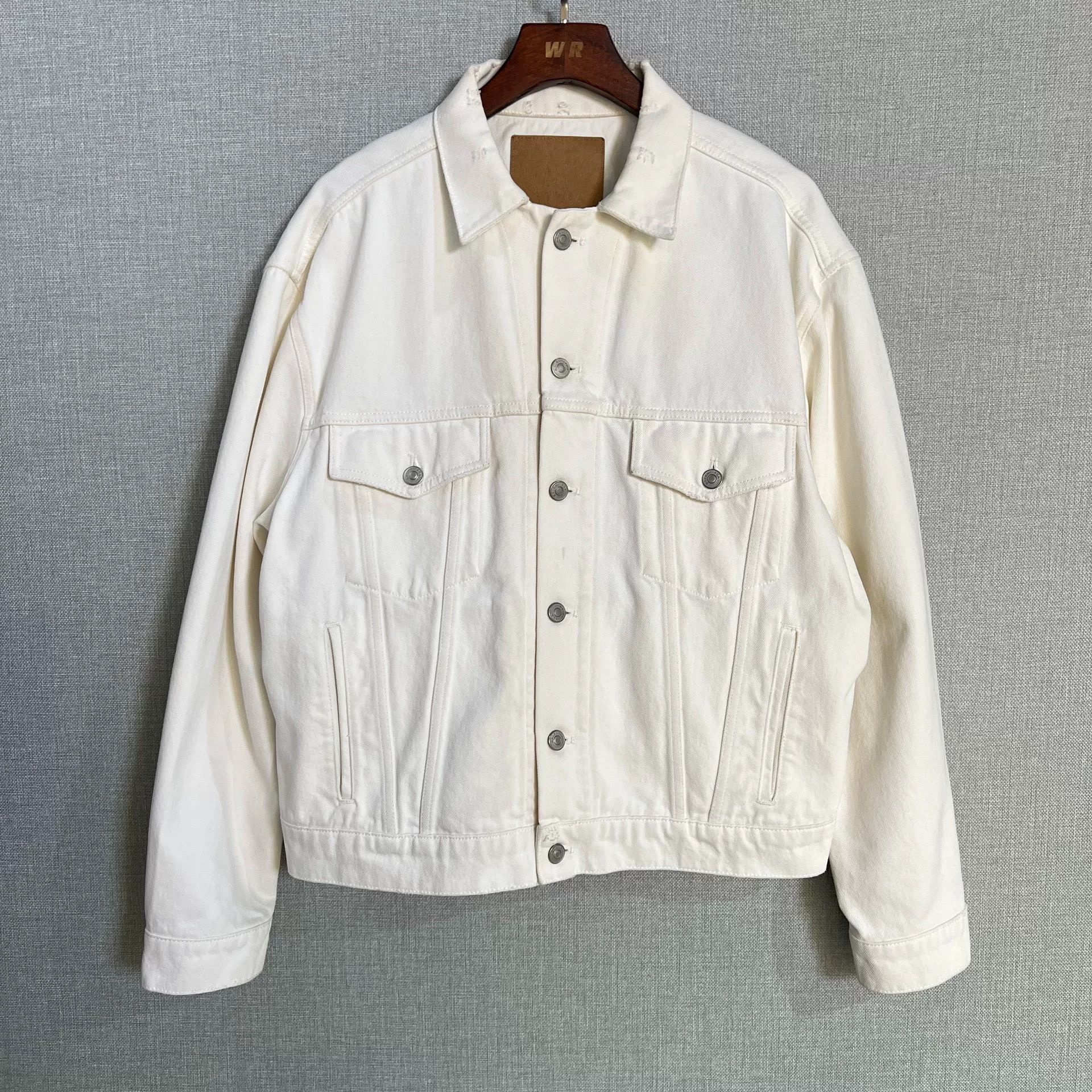 Balenciaga Balenciaga White Back Logo Denim Jacket Size XXS / US 00 / IT 34 - 1 Thumbnail