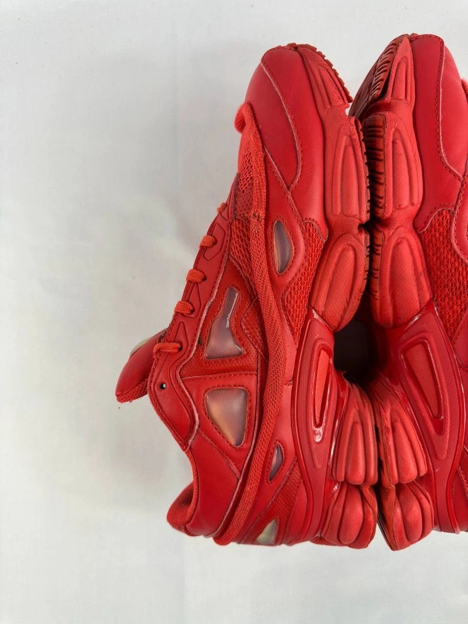 Raf Simons Raf Simons x adidas Ozweego 2 'Red' S74584 10.5 Size US 10.5 / EU 43-44 - 12 Thumbnail
