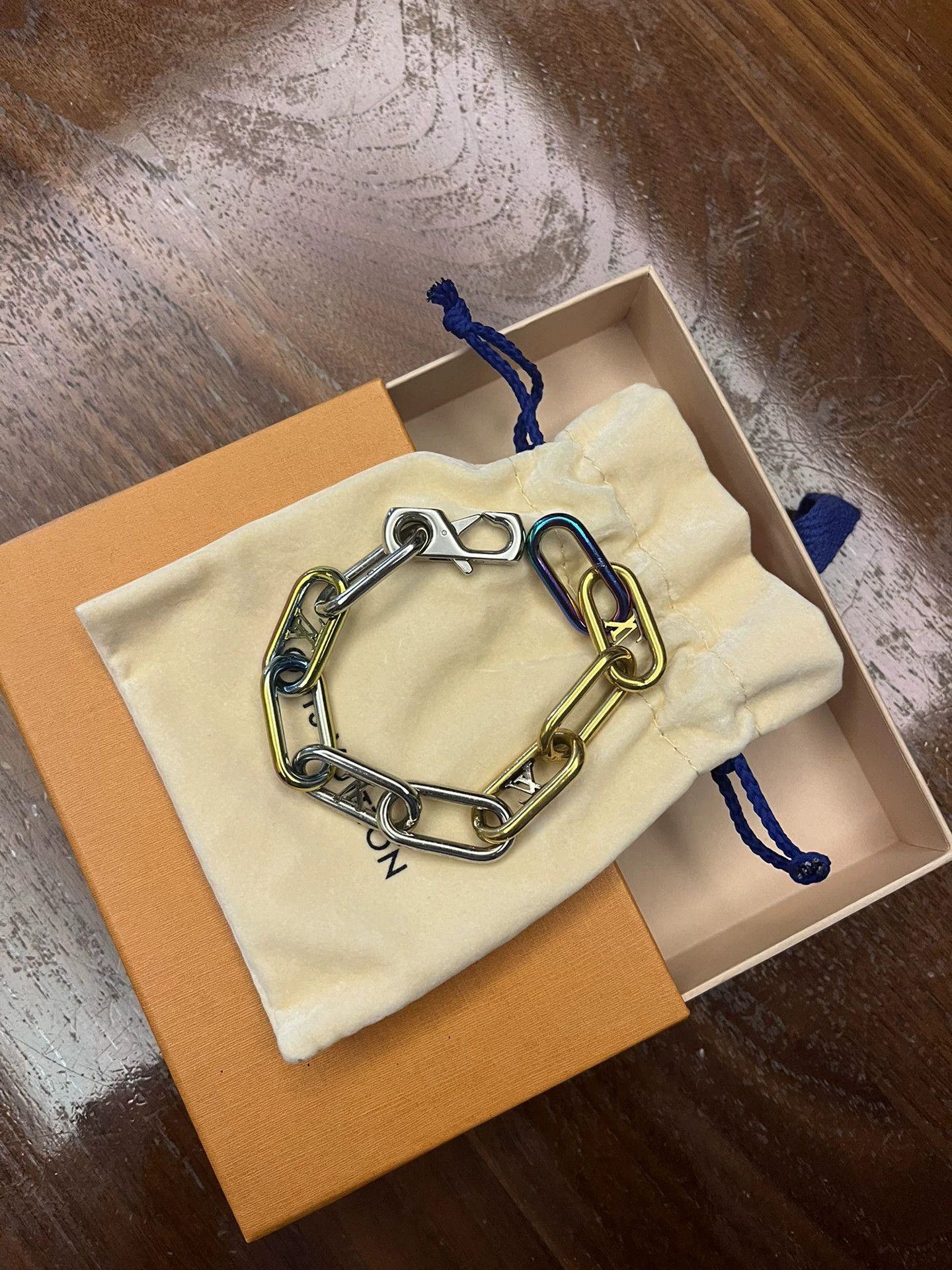 Louis Vuitton lv monogram colorful chain bracelet Size ONE SIZE - 1 Thumbnail