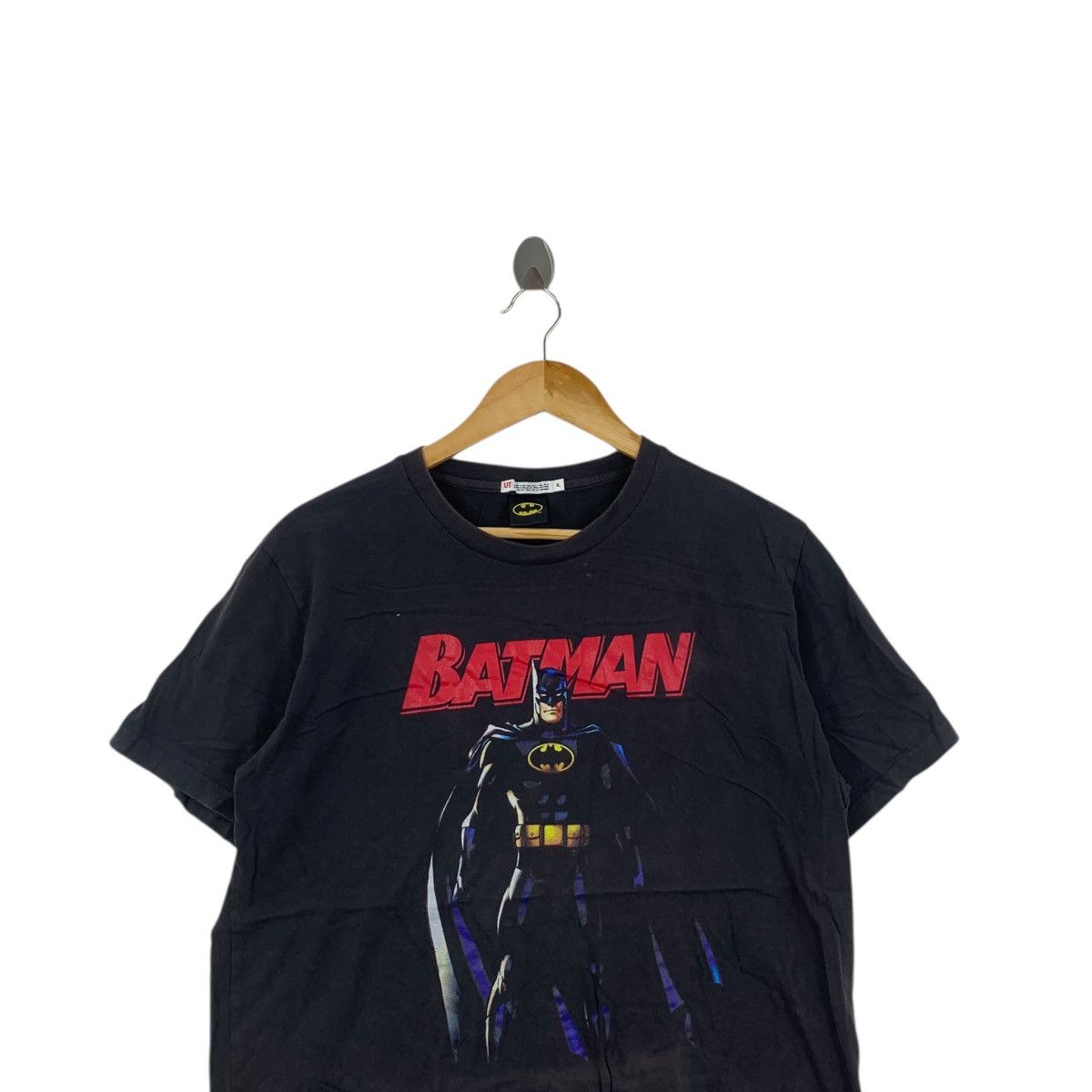 Uniqlo DC COMICS x UNIQLO Batman Dark Knight Film Tee Shirt Top Size US XL / EU 56 / 4 - 2 Thumbnail