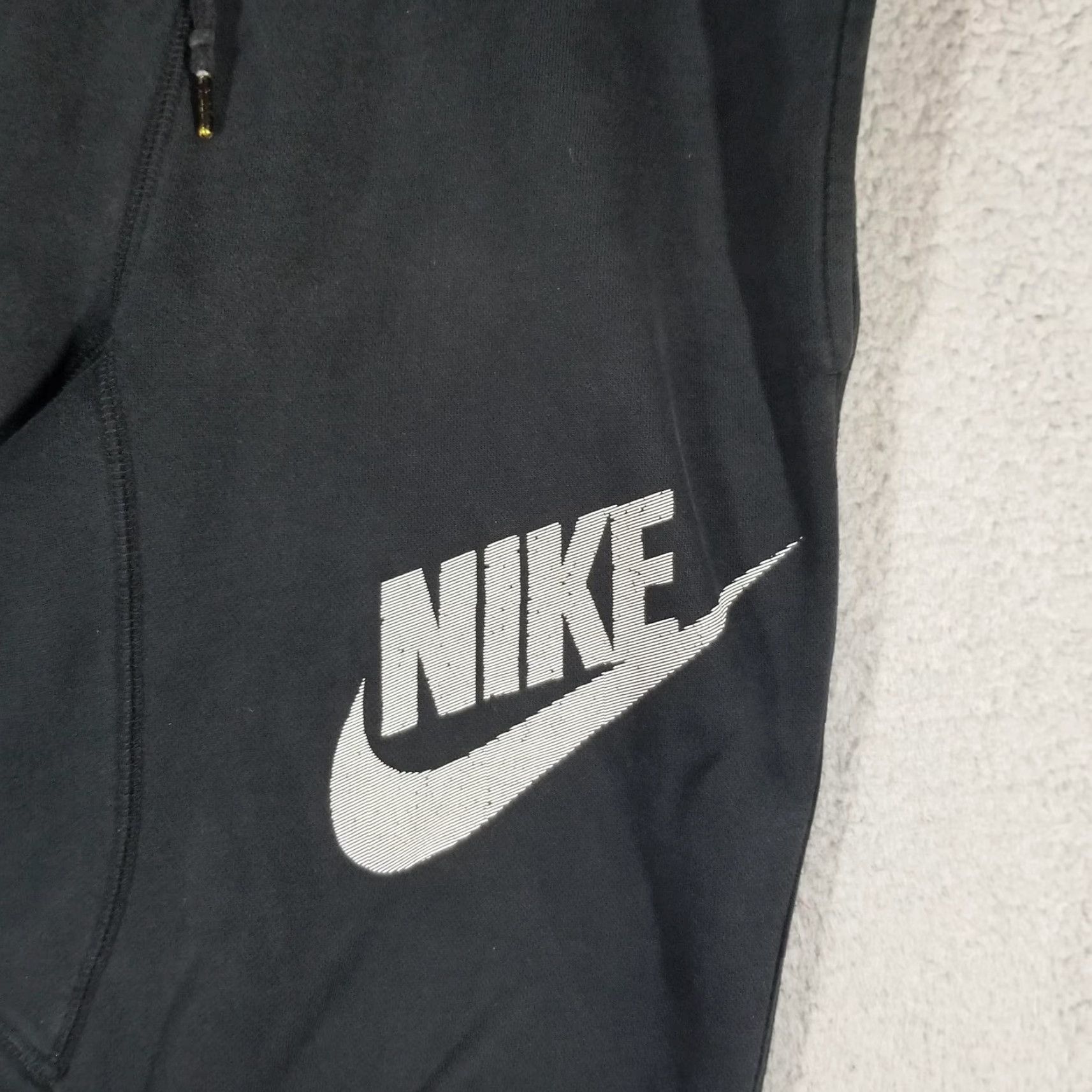 Nike Nike Sweatpants Mens Medium Joggers Fleece Athletic Pants 744842-010 Black Size US 31 - 3 Thumbnail