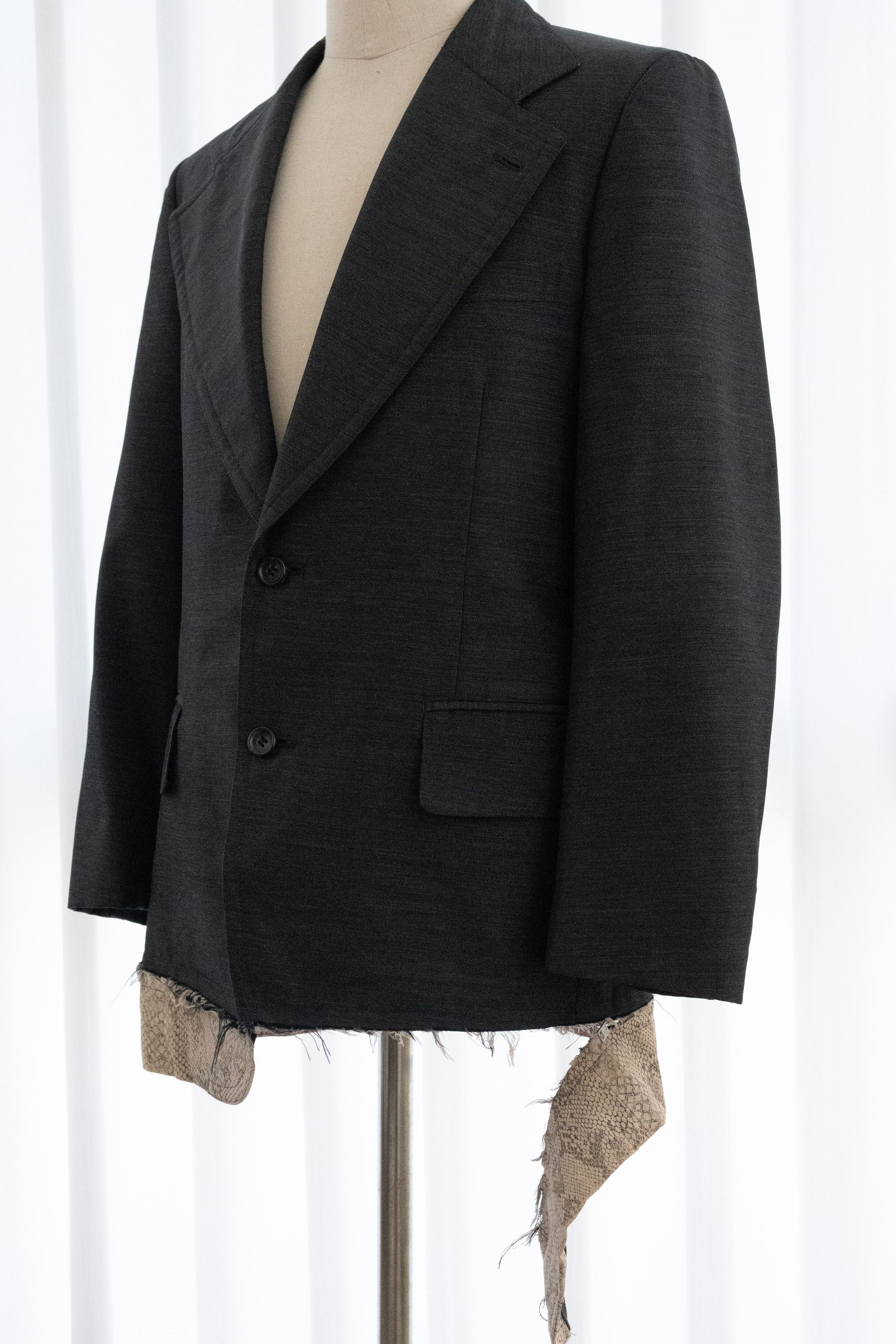 Comme des Garcons Homme Plus SS2002 COMME DES GARCONS HOMME PLUS SNAKESKIN HEM BLAZER Size 42R - 8 Thumbnail