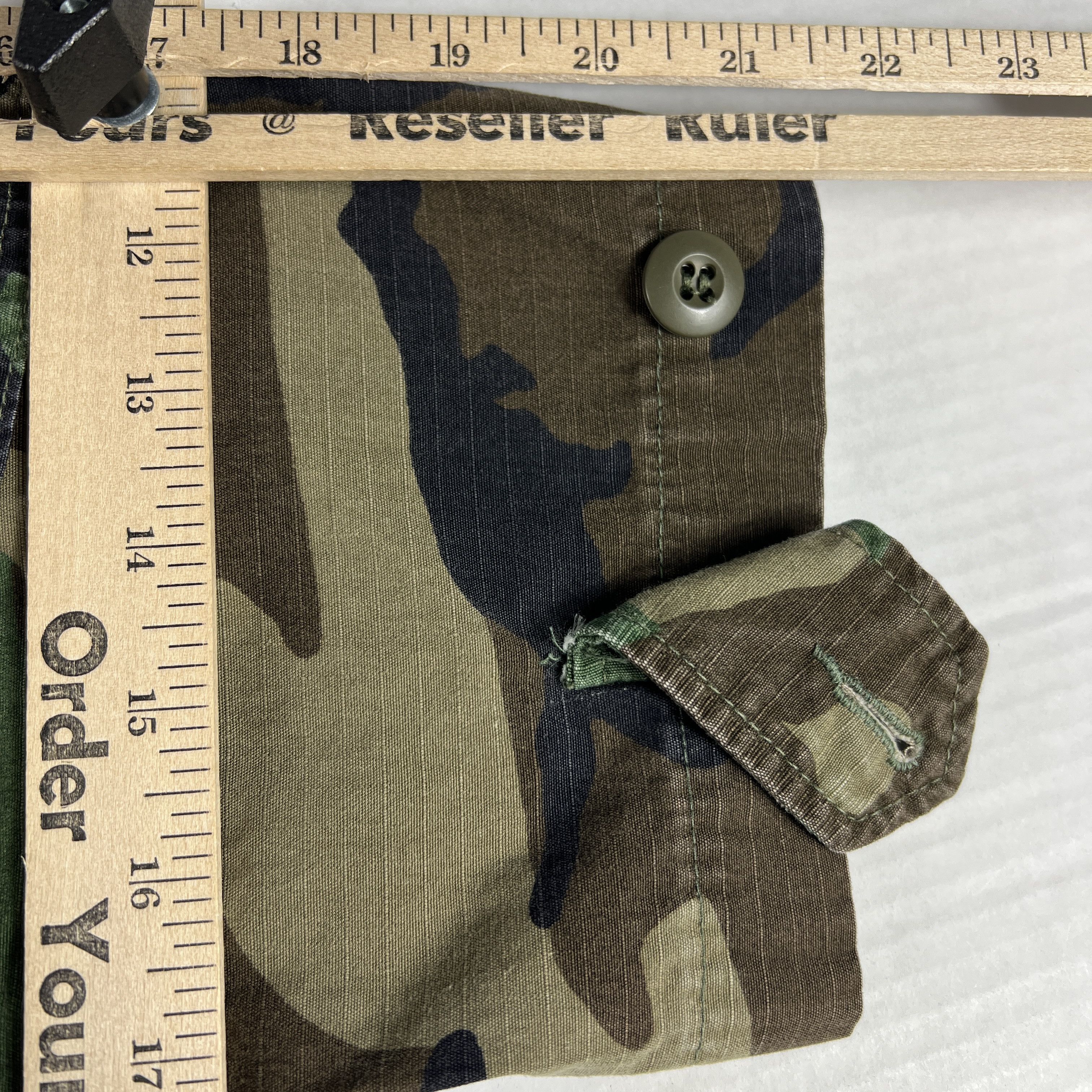 Other USA Army Combat Coat Button Up Shirt Woodland Camo USA Size US S / EU 44-46 / 1 - 7 Thumbnail