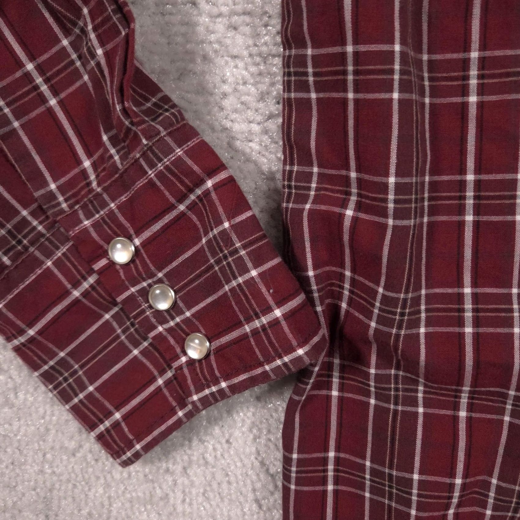 Wrangler VINTAGE Wrangler Shirt Mens L Red Plaid Western Pearl Snap Long Sleeve Cowboy Mens Size US L / EU 52-54 / 3 - 5 Thumbnail