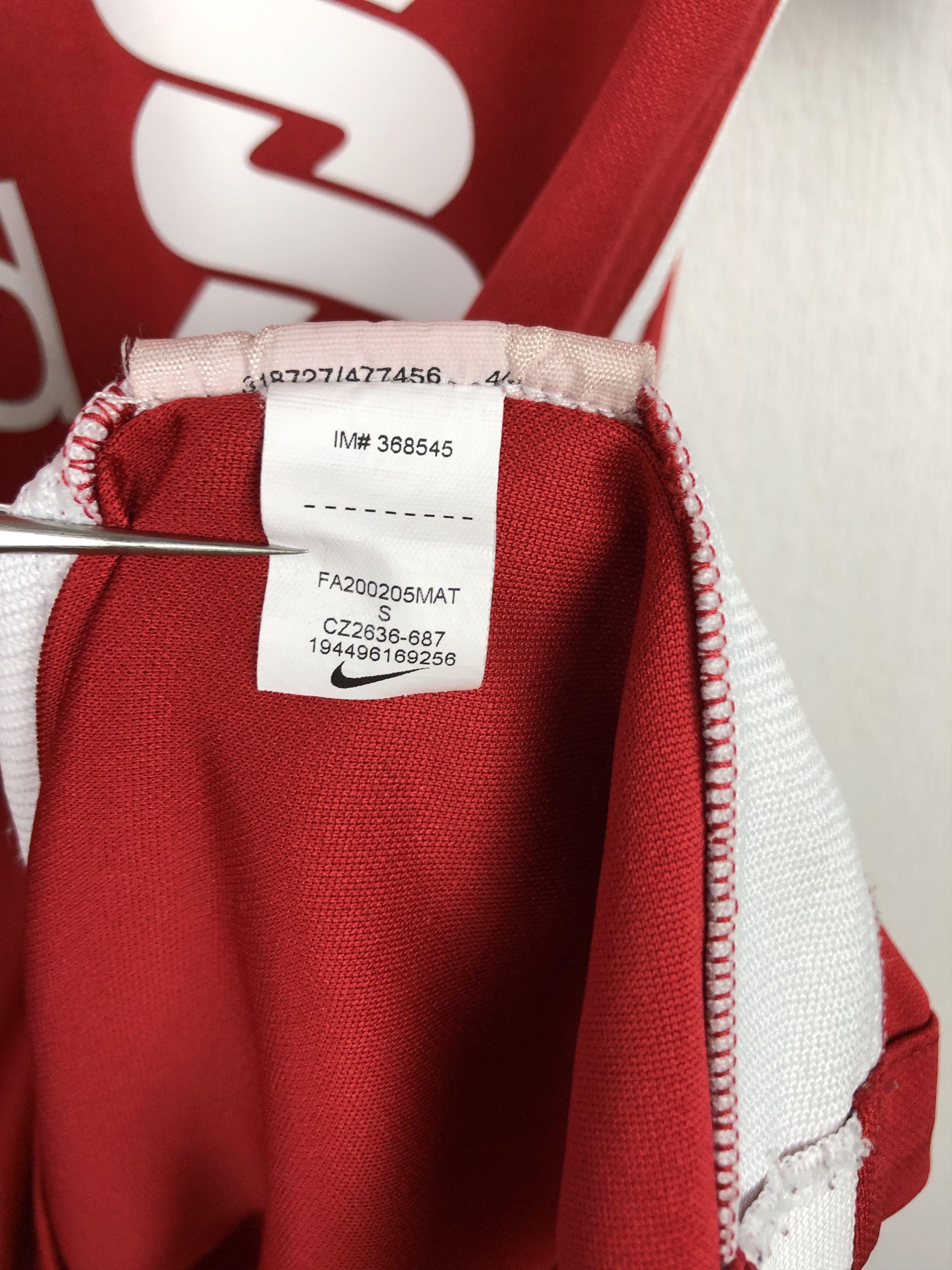 Other Liverpool Home football shirt 2020 Soccer Nike Jersey Red Size US S / EU 44-46 / 1 - 10 Thumbnail