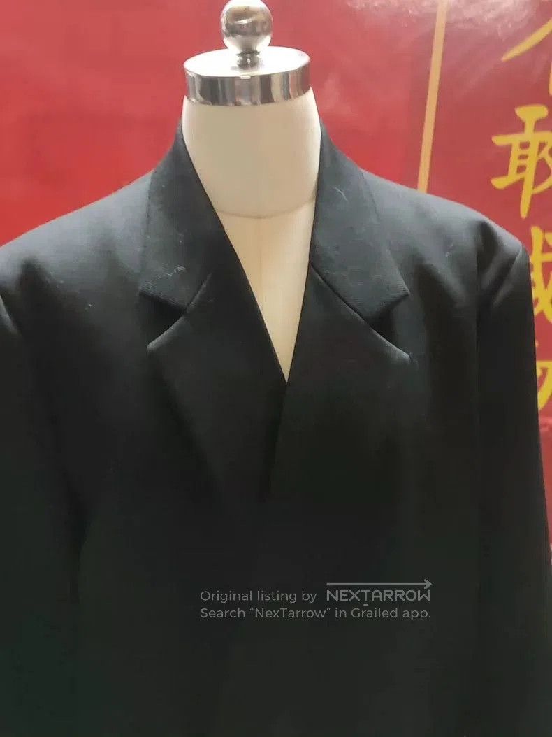 Givenchy Givenchy Lock Buckle Blazer Size 52 . Size US L / EU 52-54 / 3 - 3 Thumbnail
