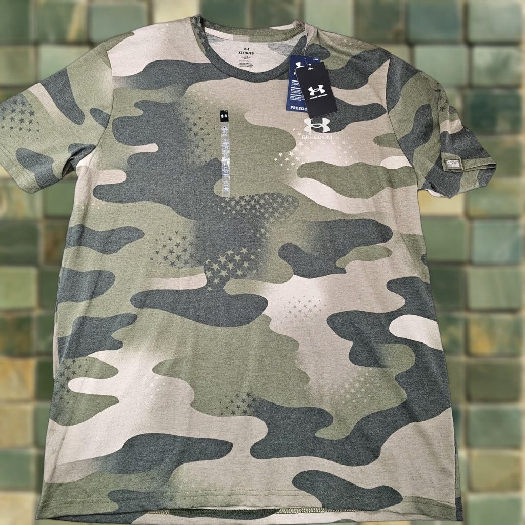 Under Armour Under Armour Mens XL Green Camo Freedom Flag T-Shirt User: Under Armour Mens XL Green Camo Freedom Flag T-Shirt Size US XL / EU 56 / 4 - 1 Thumbnail