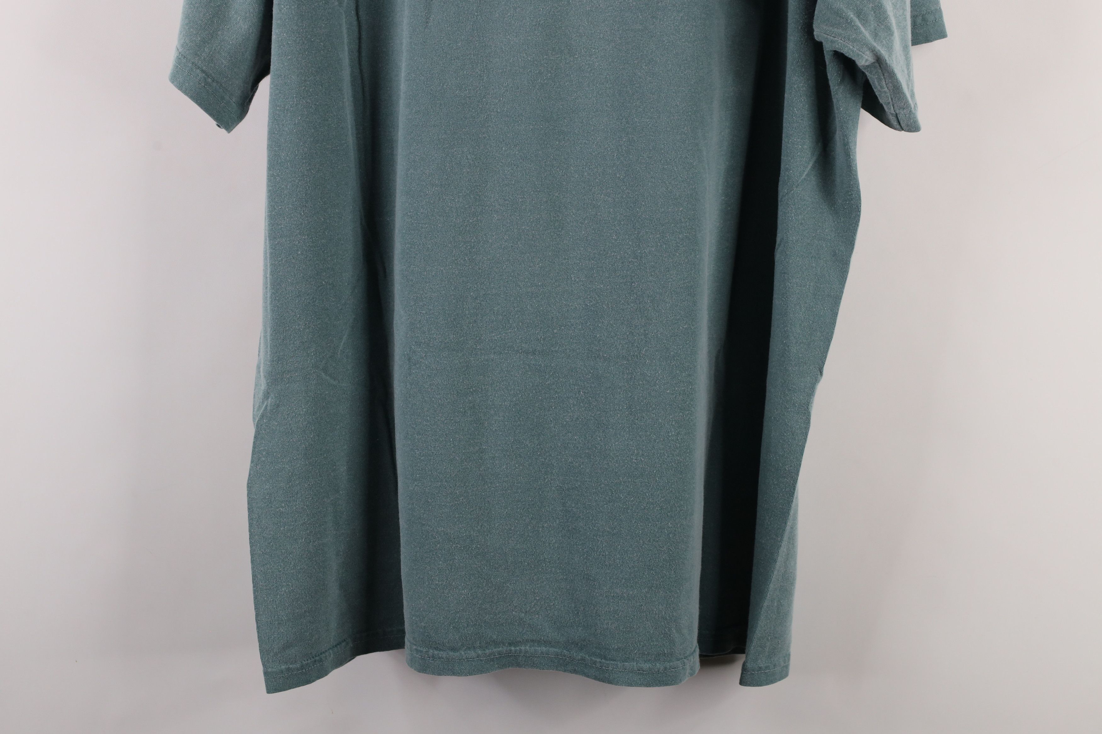 Vintage Vintage 90s Gander Mountain Flyfishing School T-Shirt Size US L / EU 52-54 / 3 - 10 Thumbnail