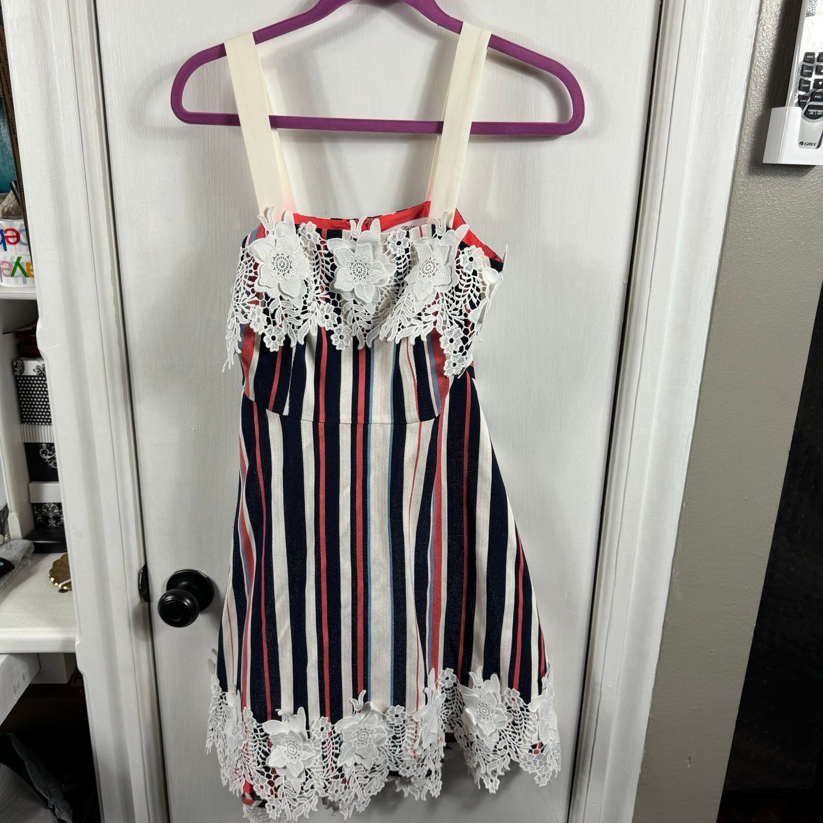 Badgley Mischka Belle by Badgley Mischka Claire Dress striped lace trim wov Size XS / US 0-2 / IT 36-38 - 2 Thumbnail