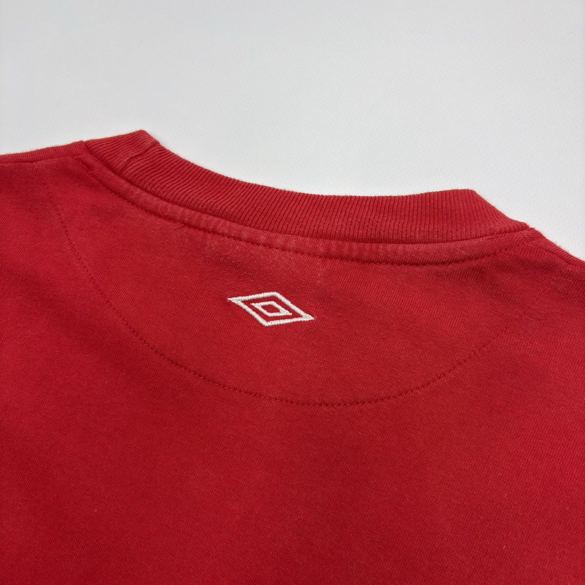 Umbro Umbro England Vintage 90s Long sleeve Soccer Football Size US M / EU 48-50 / 2 - 14 Thumbnail