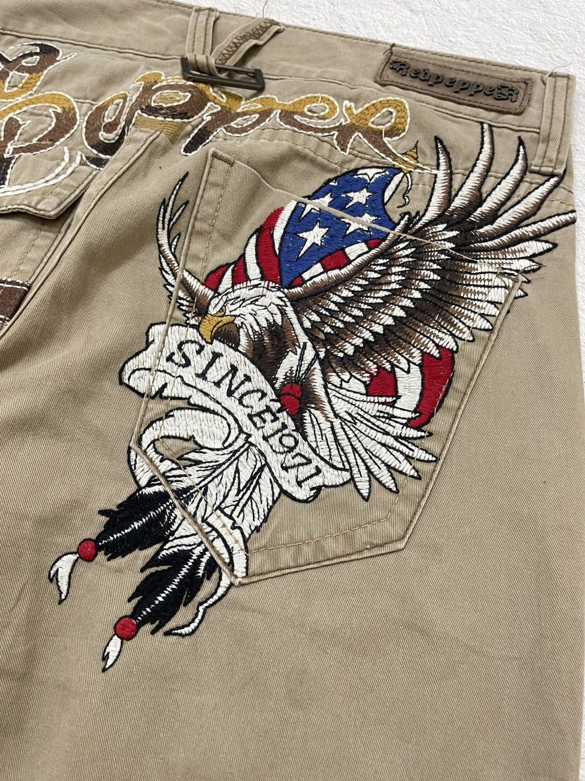 Ed Hardy 2000s Red Pepper Embroidered Eagle Khaki Jeans Japan Y2K Size US 33 - 3 Thumbnail