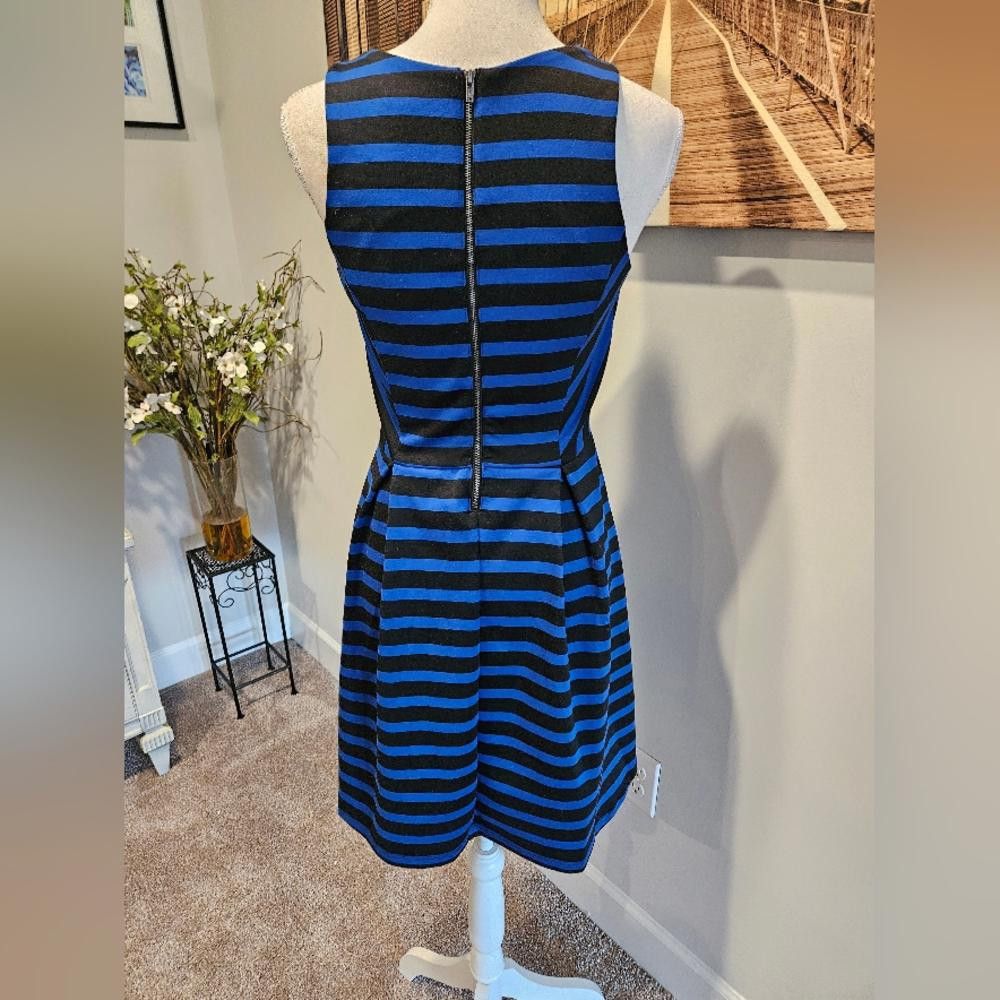 Apt. 9 Blue & Black Striped Dress – Perfect for Any Occasion Size S / US 4 / IT 40 - 4 Thumbnail