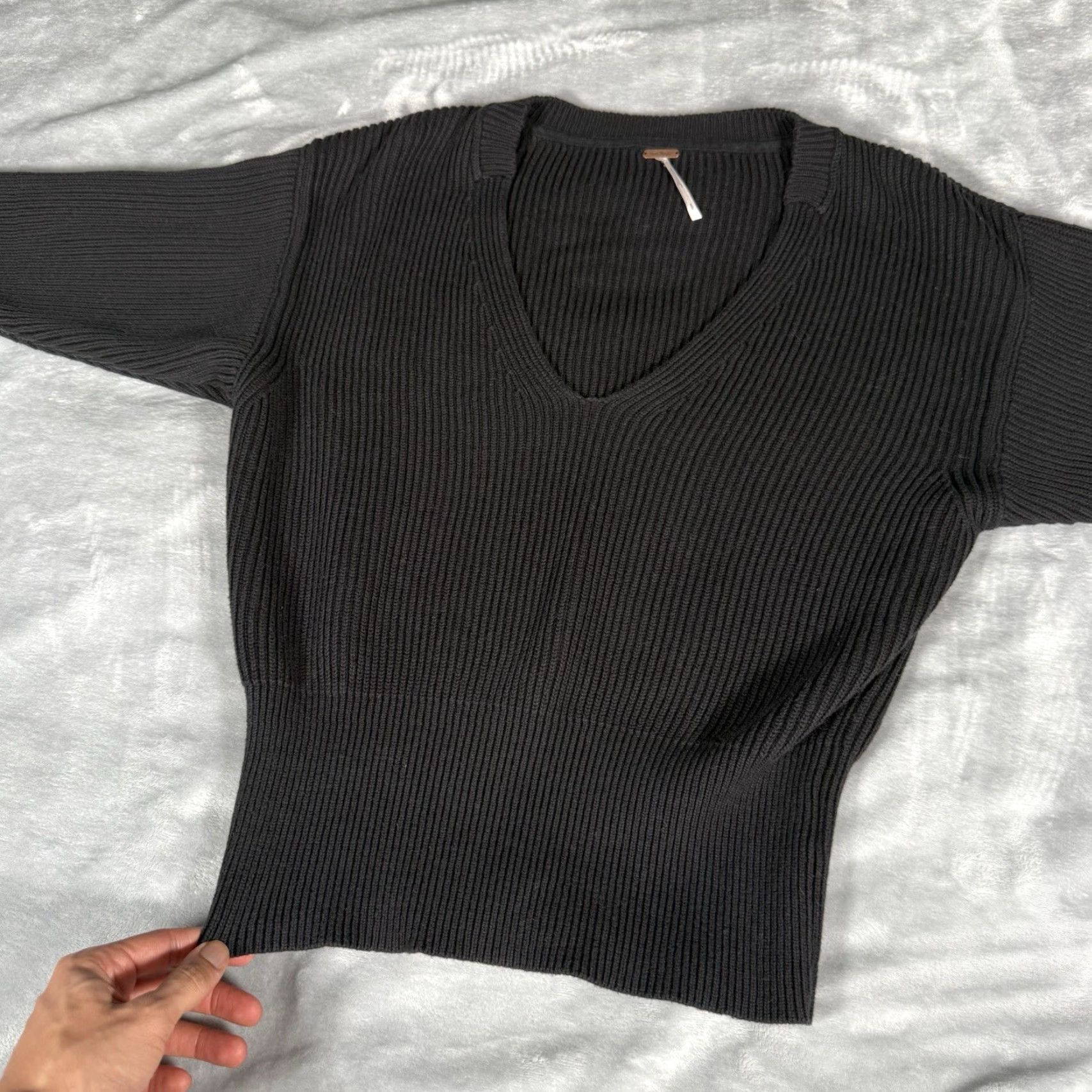 Free People Free People Ribbed Knit Sweater Womens Small Deep V Neck Oversized Black Shirt Pullover Casual Womens Size S / US 4 / IT 40 - 3 Thumbnail