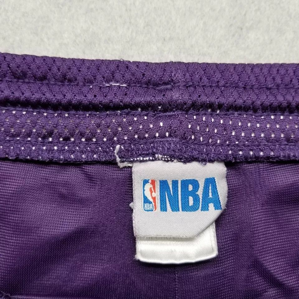 NBA Los Angeles Lakers Shorts Mens Medium Purple Pockets NBA Size US 36 / EU 52 - 3 Thumbnail