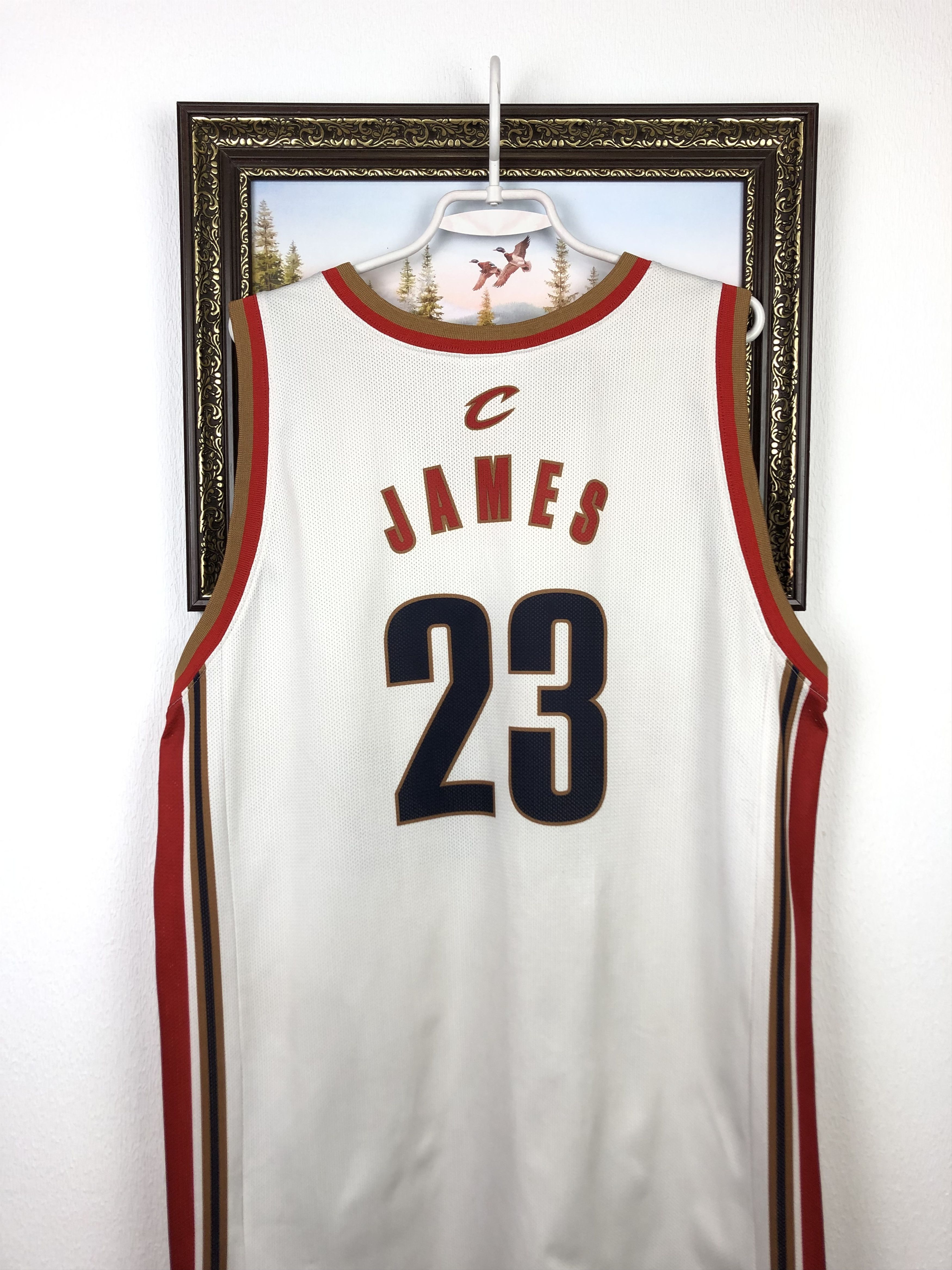 Champion Vintage Cleveland Cavaliers #23 James LeBron Jersey Tee Hype Size US XXL / EU 58 / 5 - 11 Thumbnail