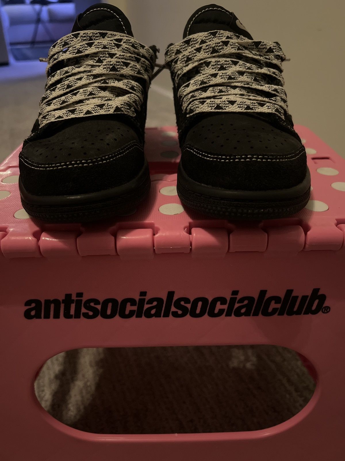 Nike × Travis Scott Jordan 1 low Travis Scott phantom 1.5y Size US 5 / EU 37 - 2 Thumbnail