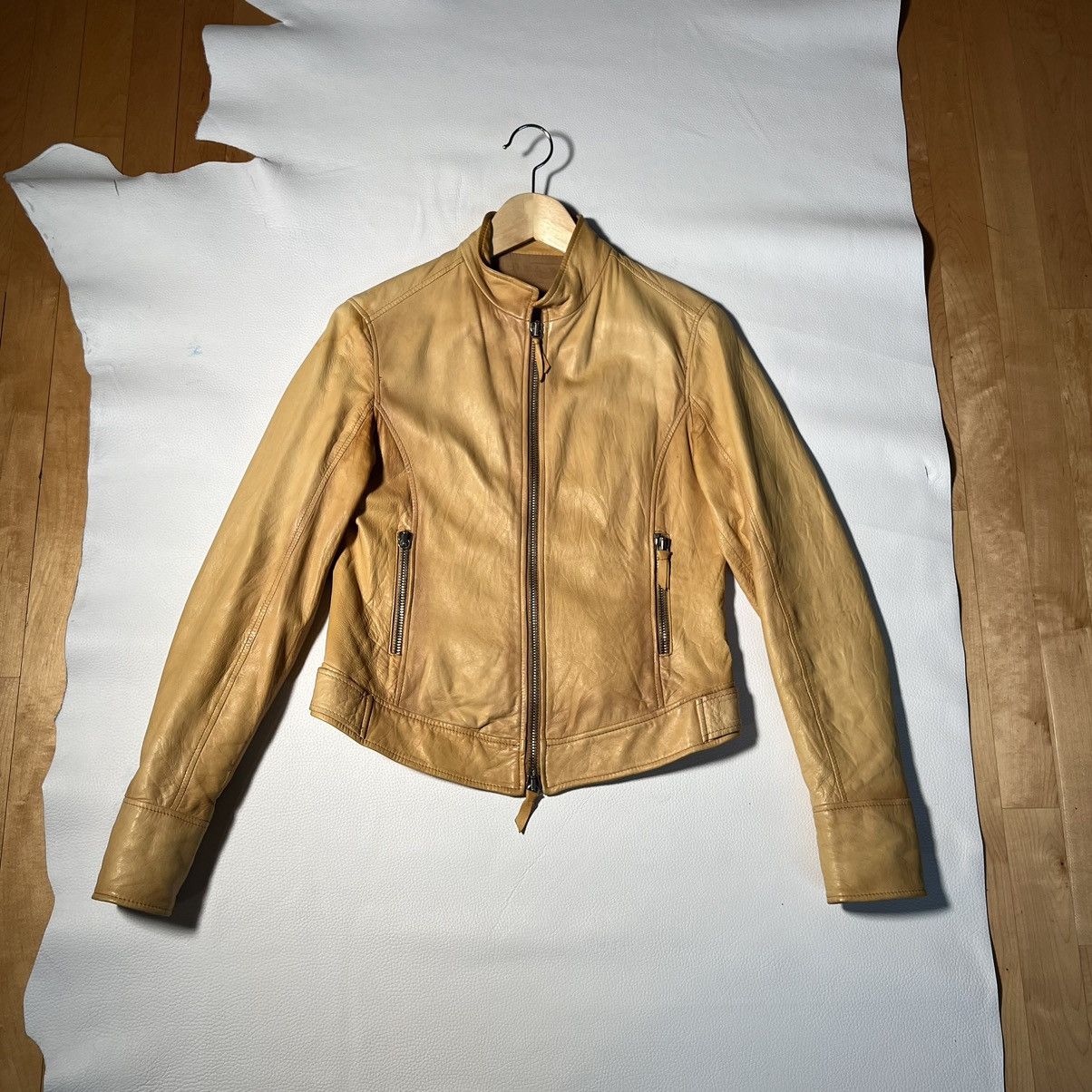 image of Vintage Vera Pelle Leather Jacket in Yellow, Women's (Size Small)
