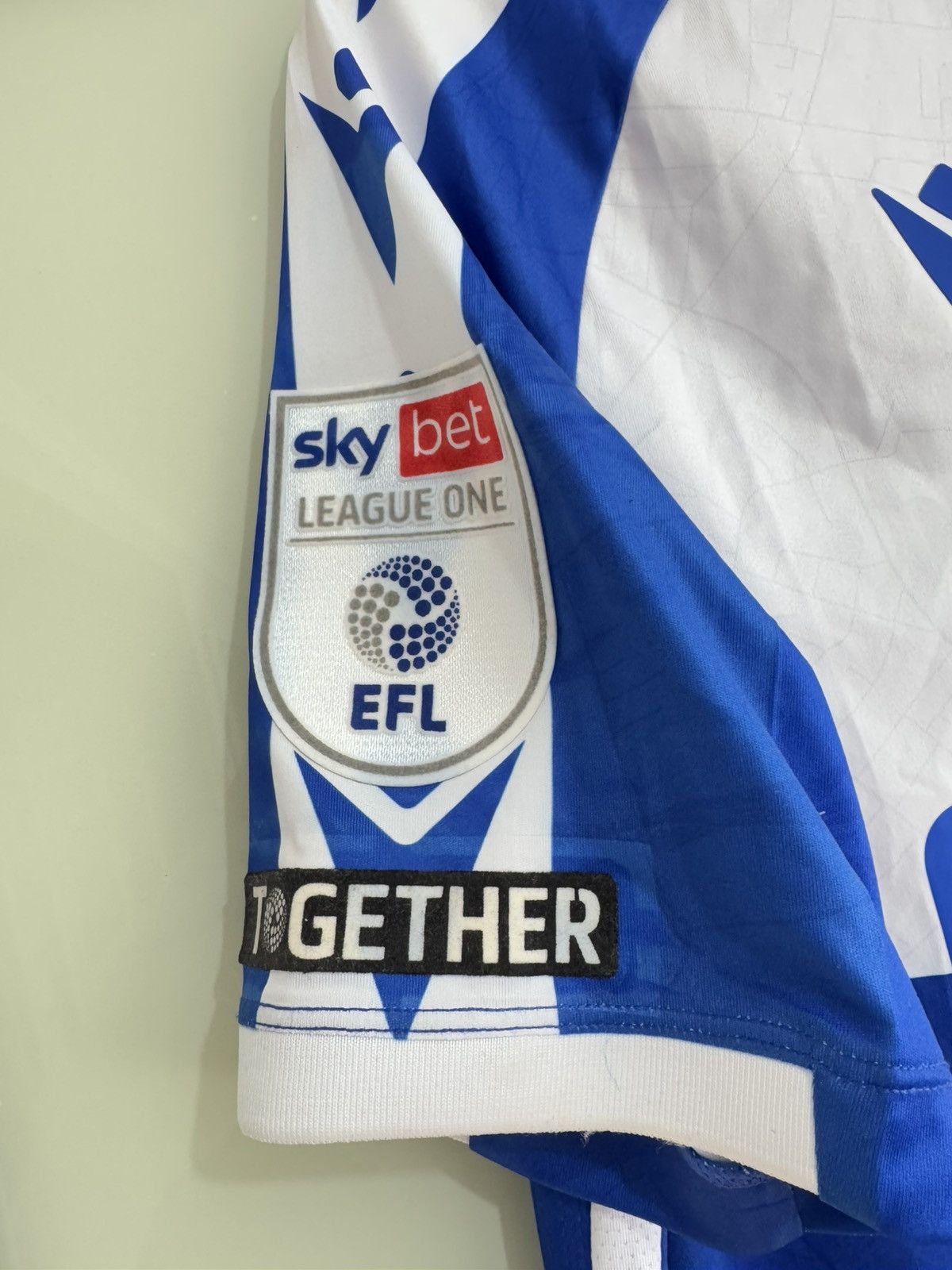 Macron Jamie Egan #26 Bristol Rovers 2022-2023 Home Soccer Jersey Size US L / EU 52-54 / 3 - 13 Thumbnail
