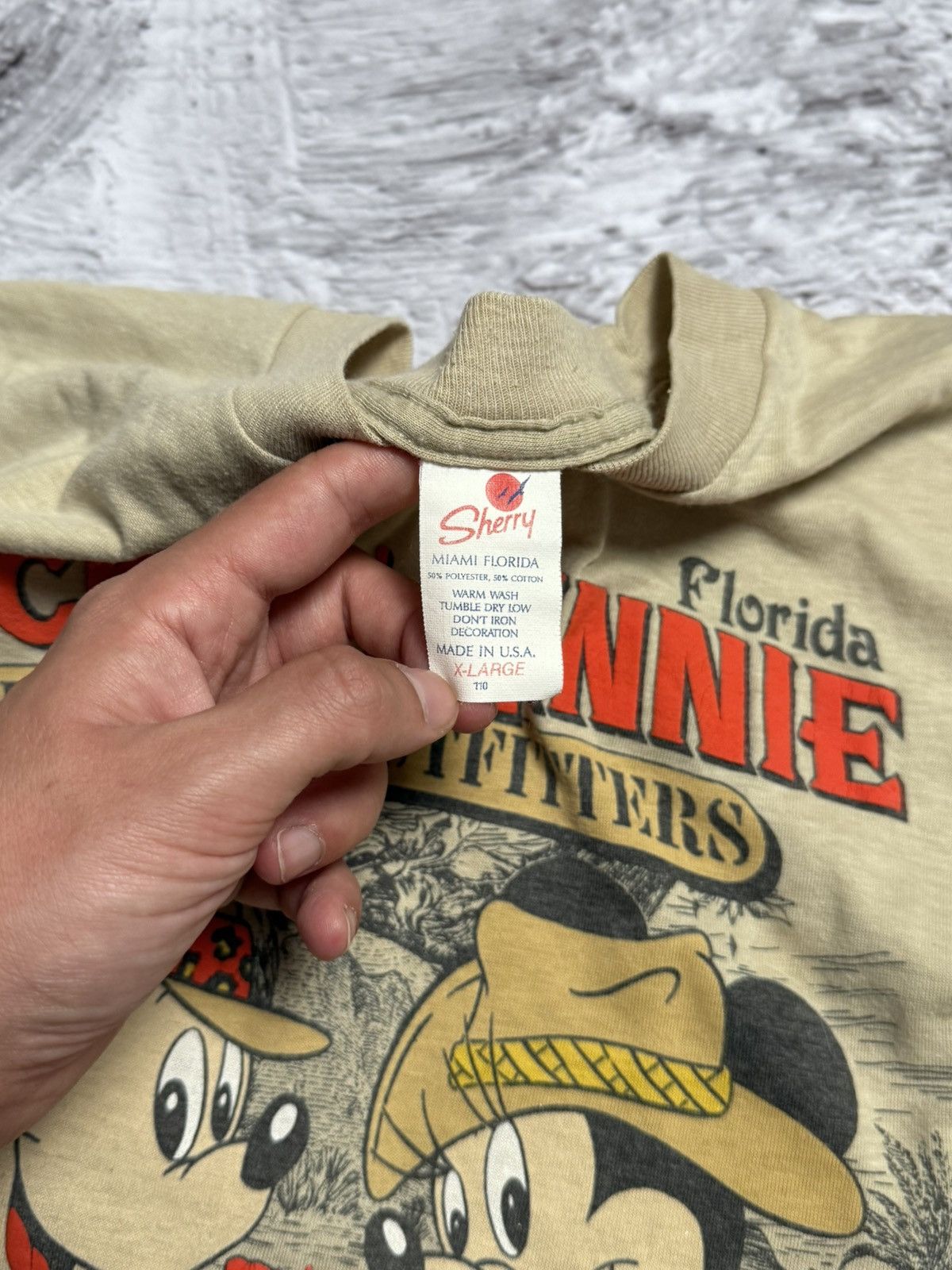 Disney 80's Mickey Mouse T-shirt vintage Size US XL / EU 56 / 4 - 4 Thumbnail
