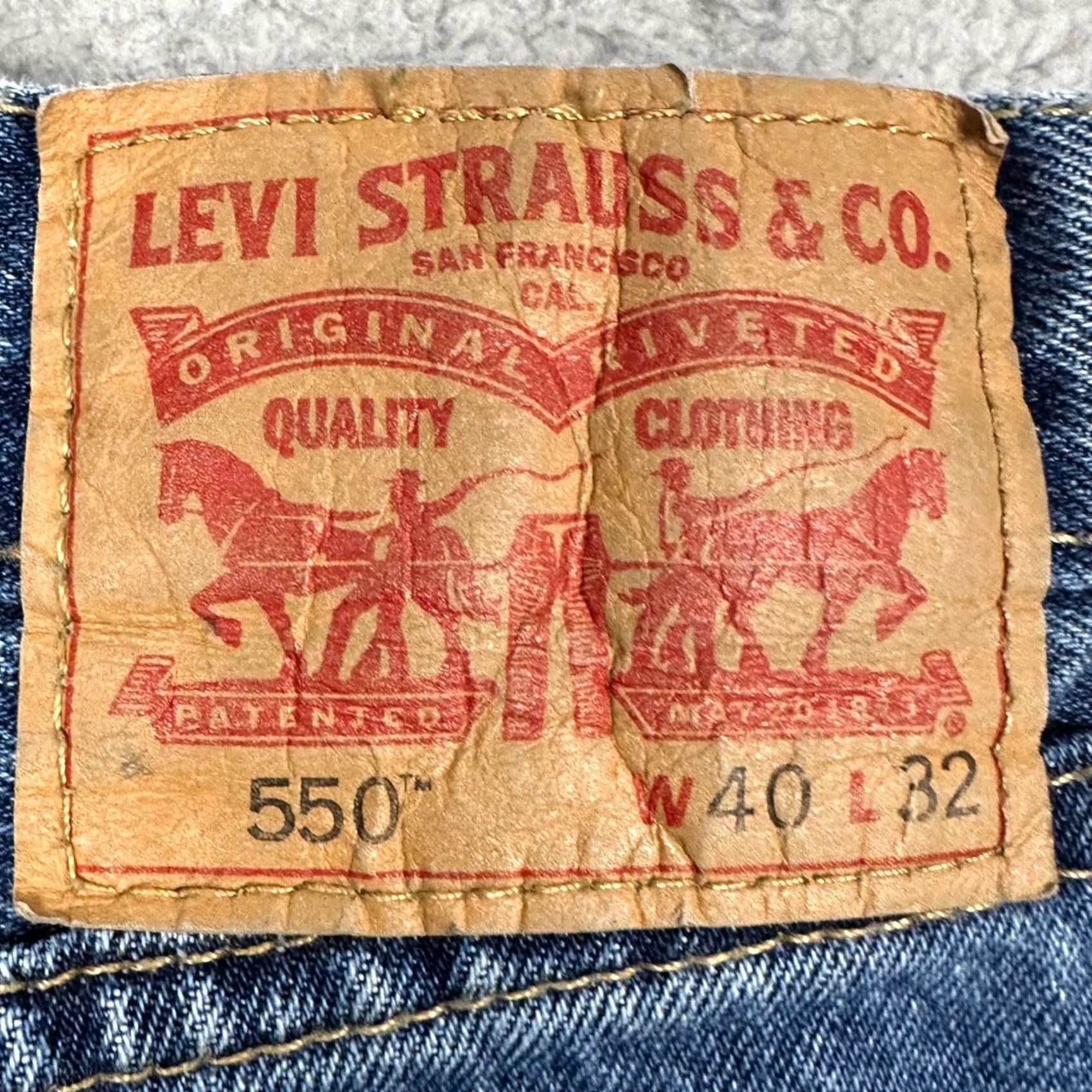 Levi's Levis 550 Jeans Men Relaxed Fit Straight Leg Blue Denim 40X32 Distressed Red Tab Size US 40 / EU 56 - 3 Thumbnail