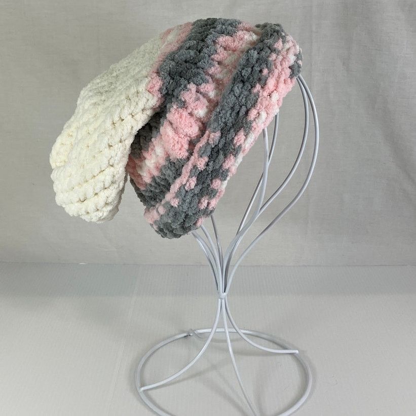 Handmade NWT Handmade Chunky Knitted Kid/Teen Slouchy Beanie Size ONE SIZE - 2 Thumbnail
