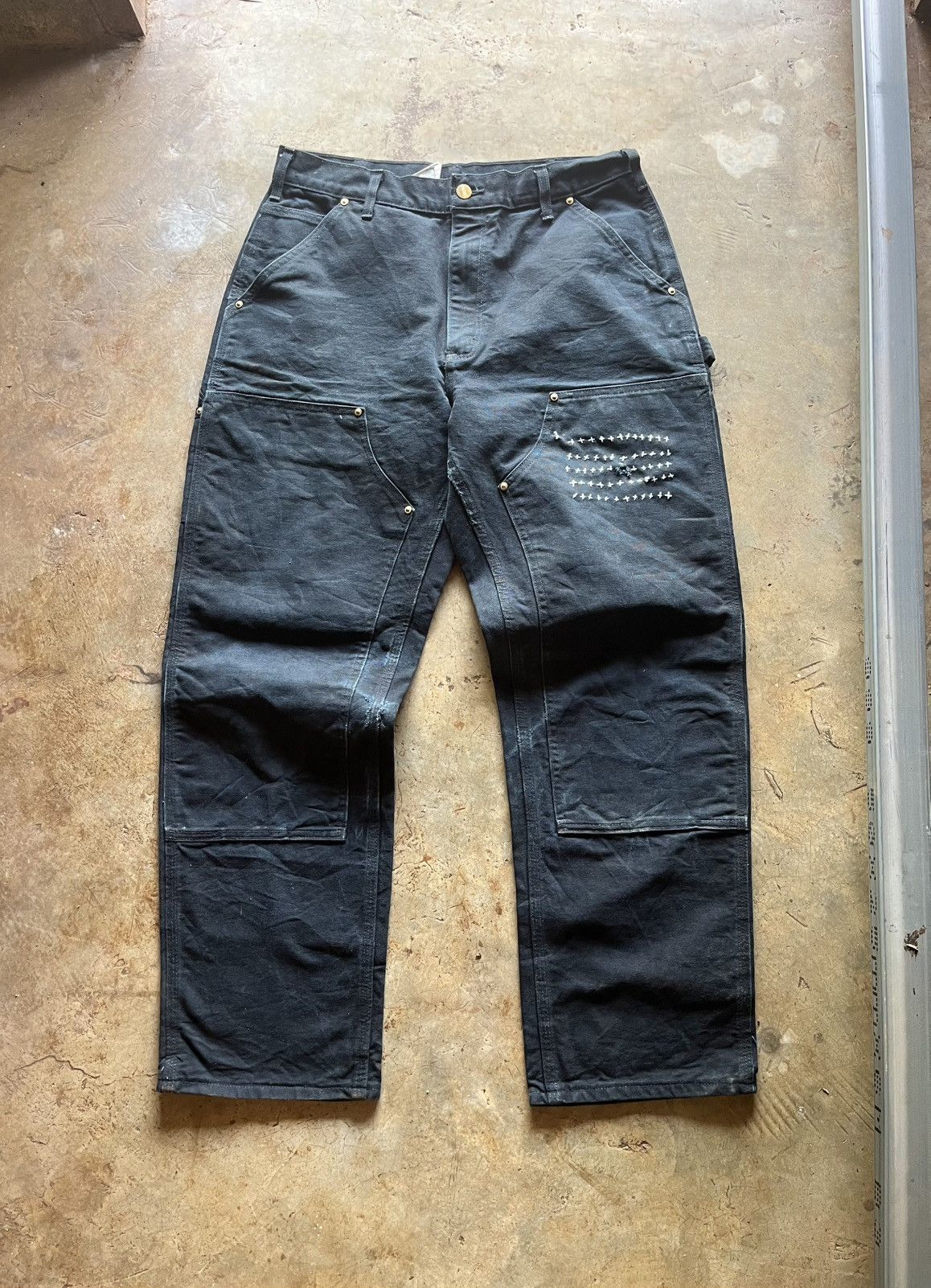 Carhartt Carhartt Double Knee Black Fade – Custom Repair Piece Size US 34 / EU 50 - 1 Thumbnail