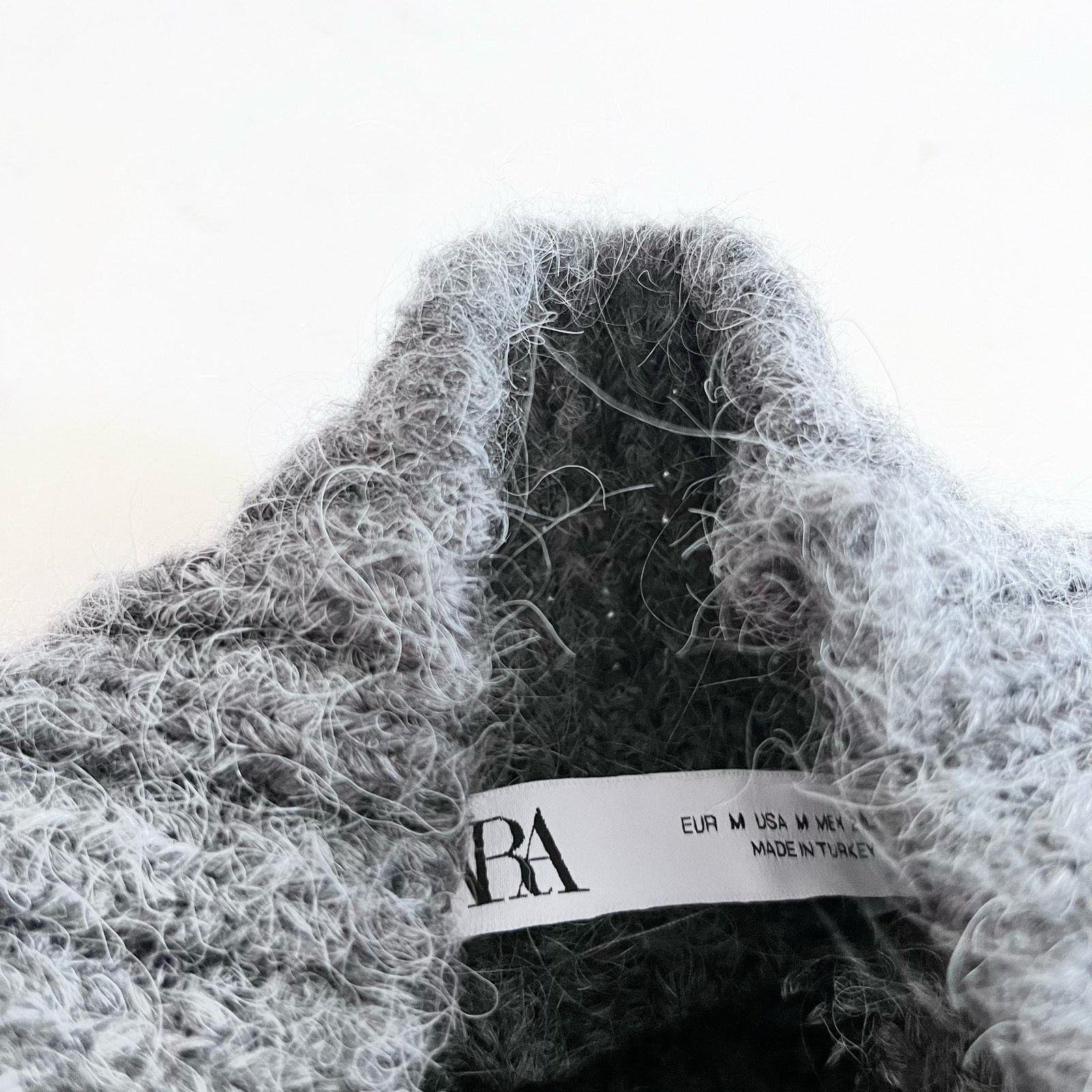 Zara Zara Gray Colorblock Cable Knit Mock Neck Poncho Sweater Size M / US 6-8 / IT 42-44 - 6 Thumbnail