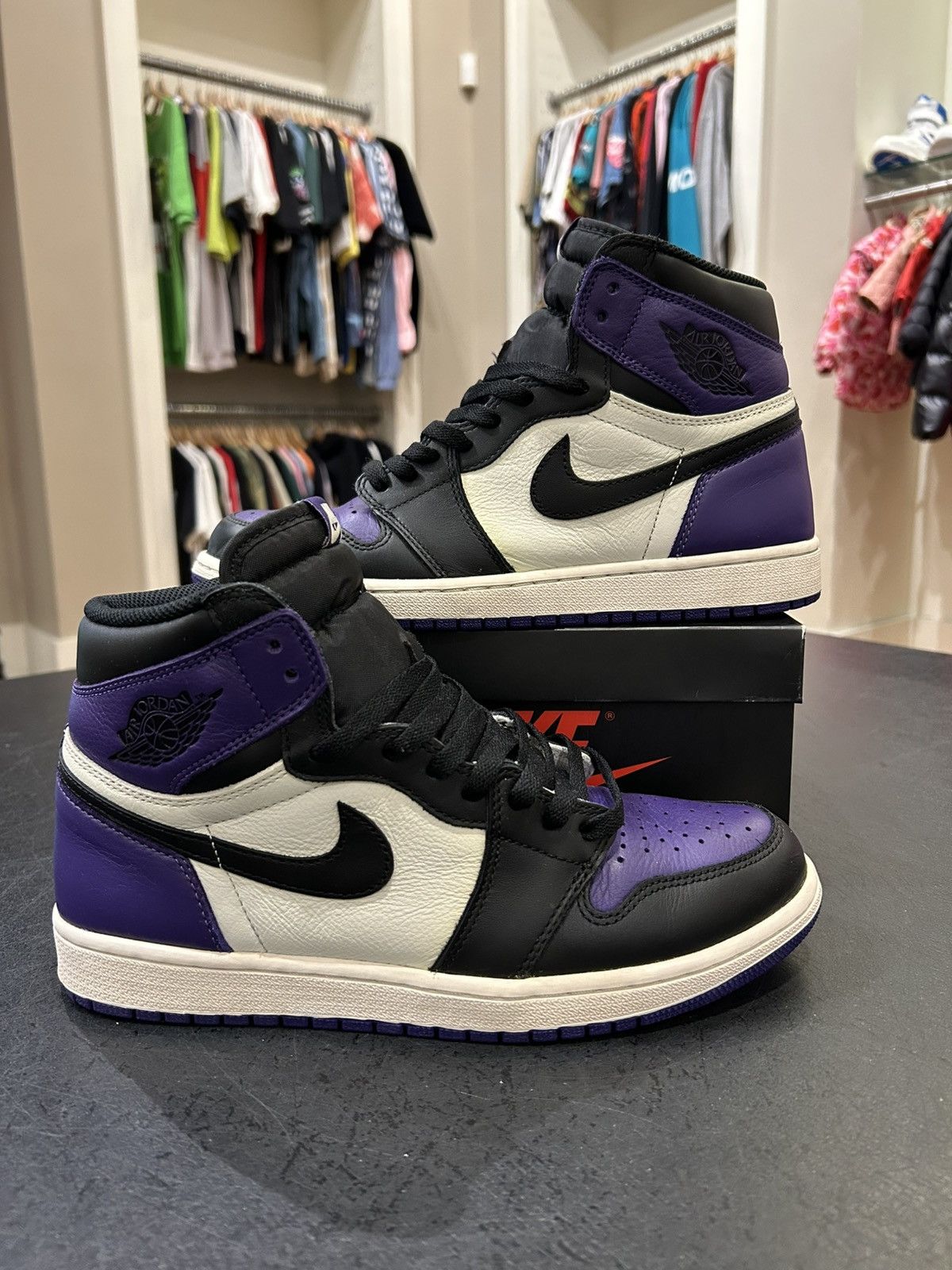 Jordan Brand Jordan 1 Retro ‘Court Purple’ Size US 10 / EU 43 - 1 Thumbnail